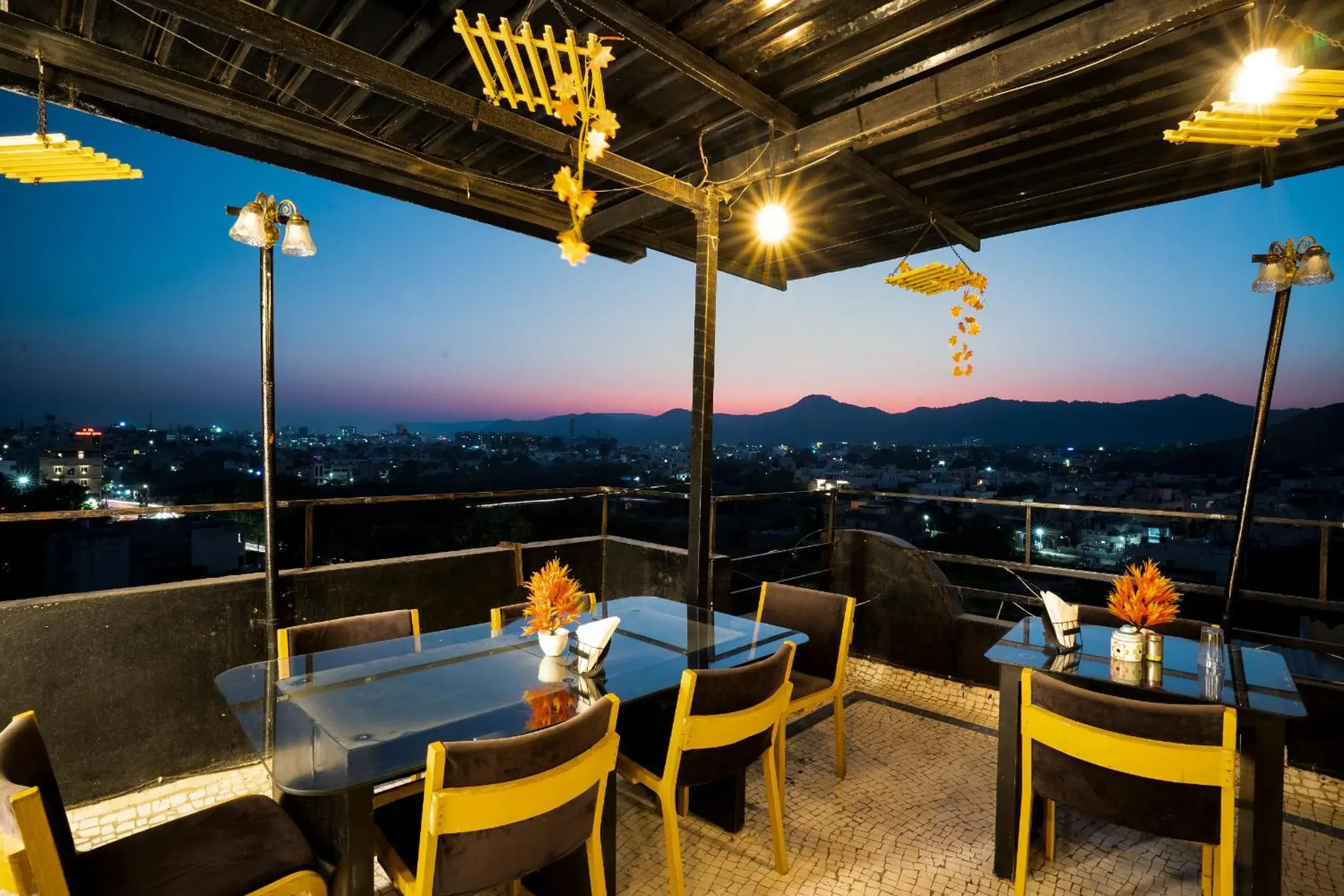 Restaurant/places to eat in Tripli Udaipur Restaurant/places to eat in Tripli Udaipur