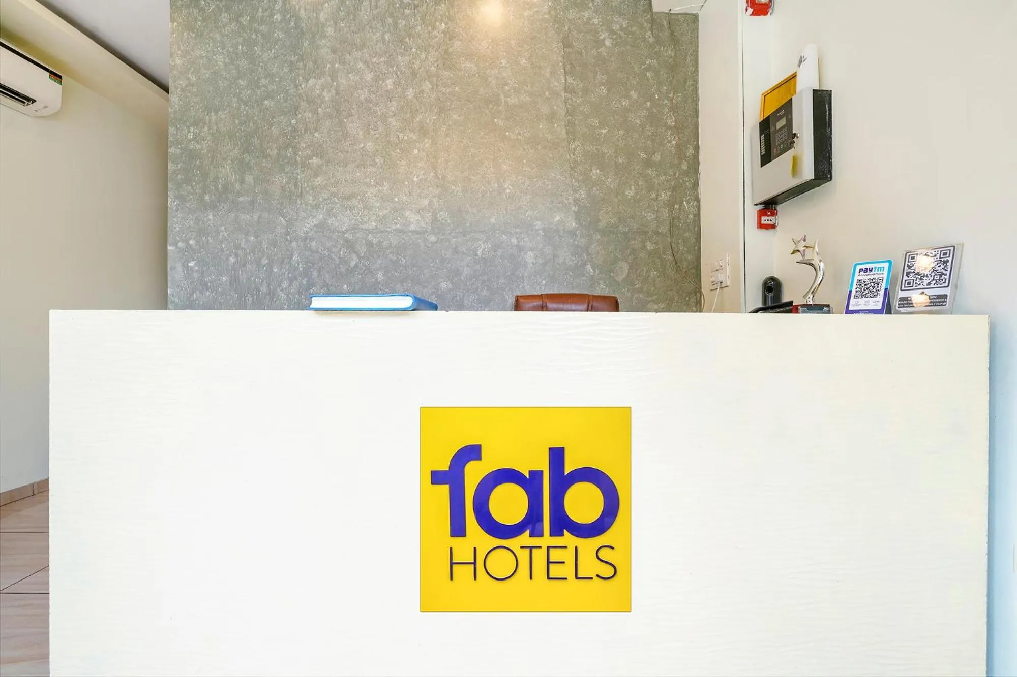 Lobby or reception in FabHotel Cozy Inn