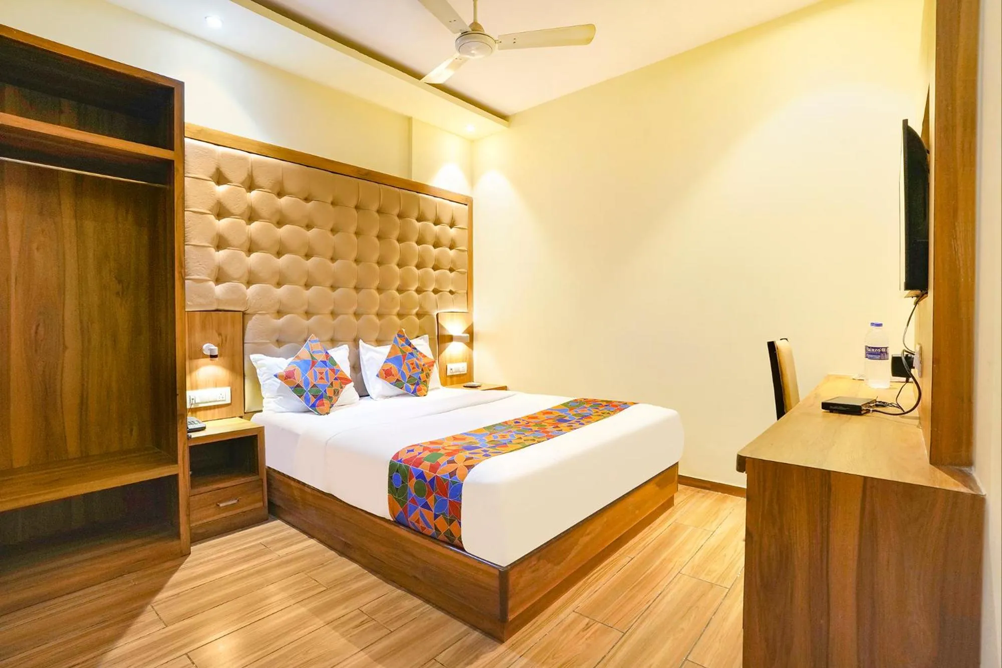 Bed in FabHotel Cozy Inn