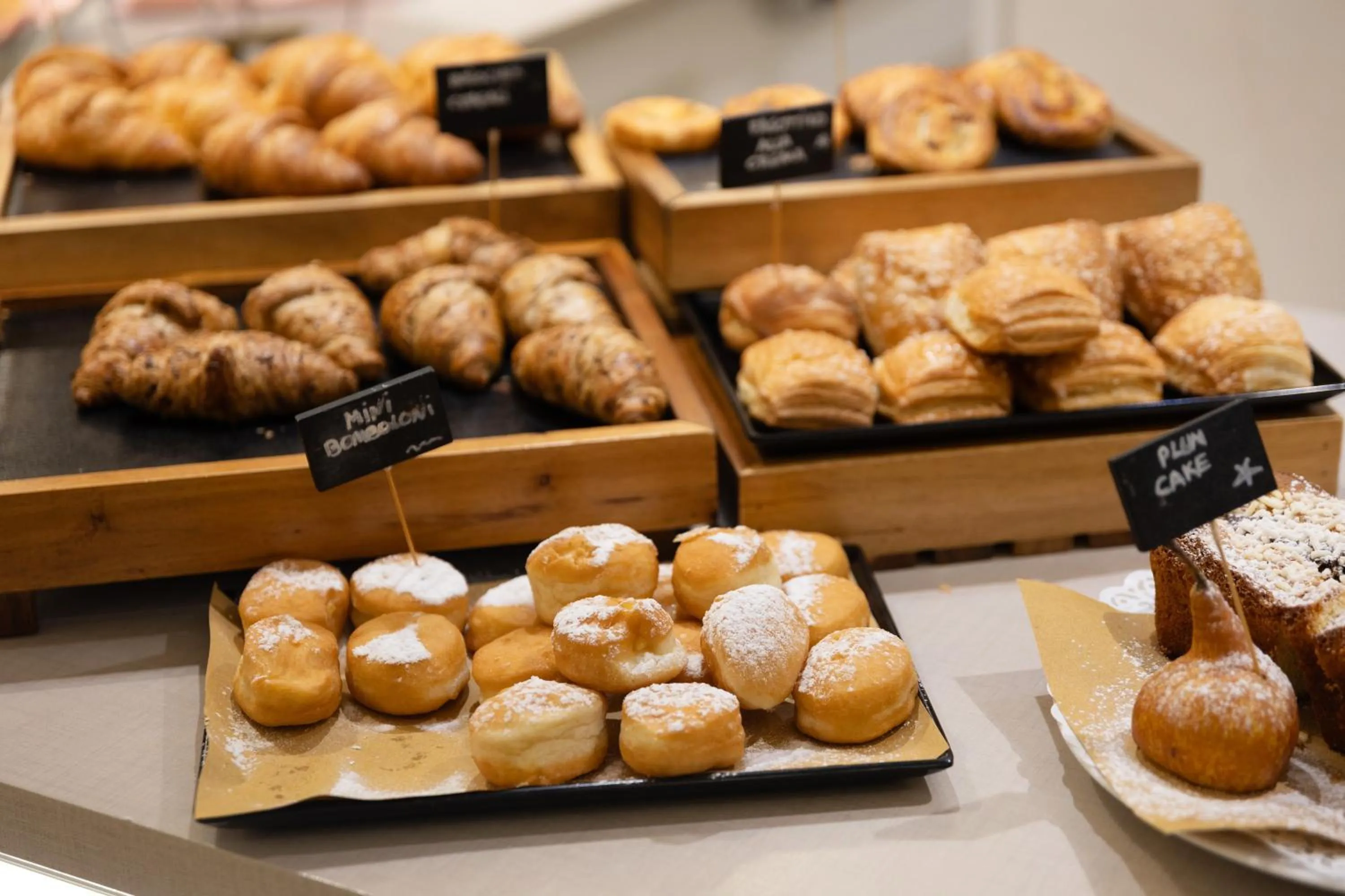 Buffet breakfast in Hotel Boemia