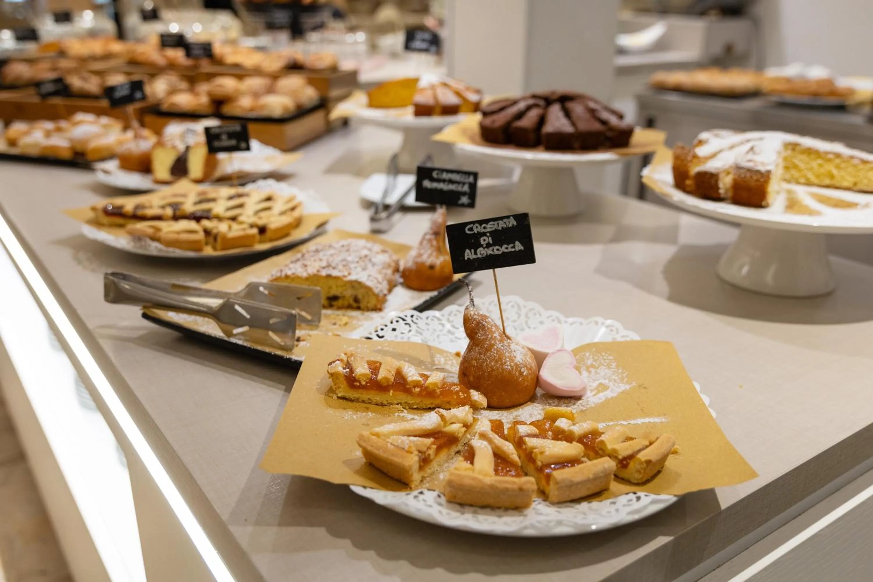 Buffet breakfast in Hotel Boemia