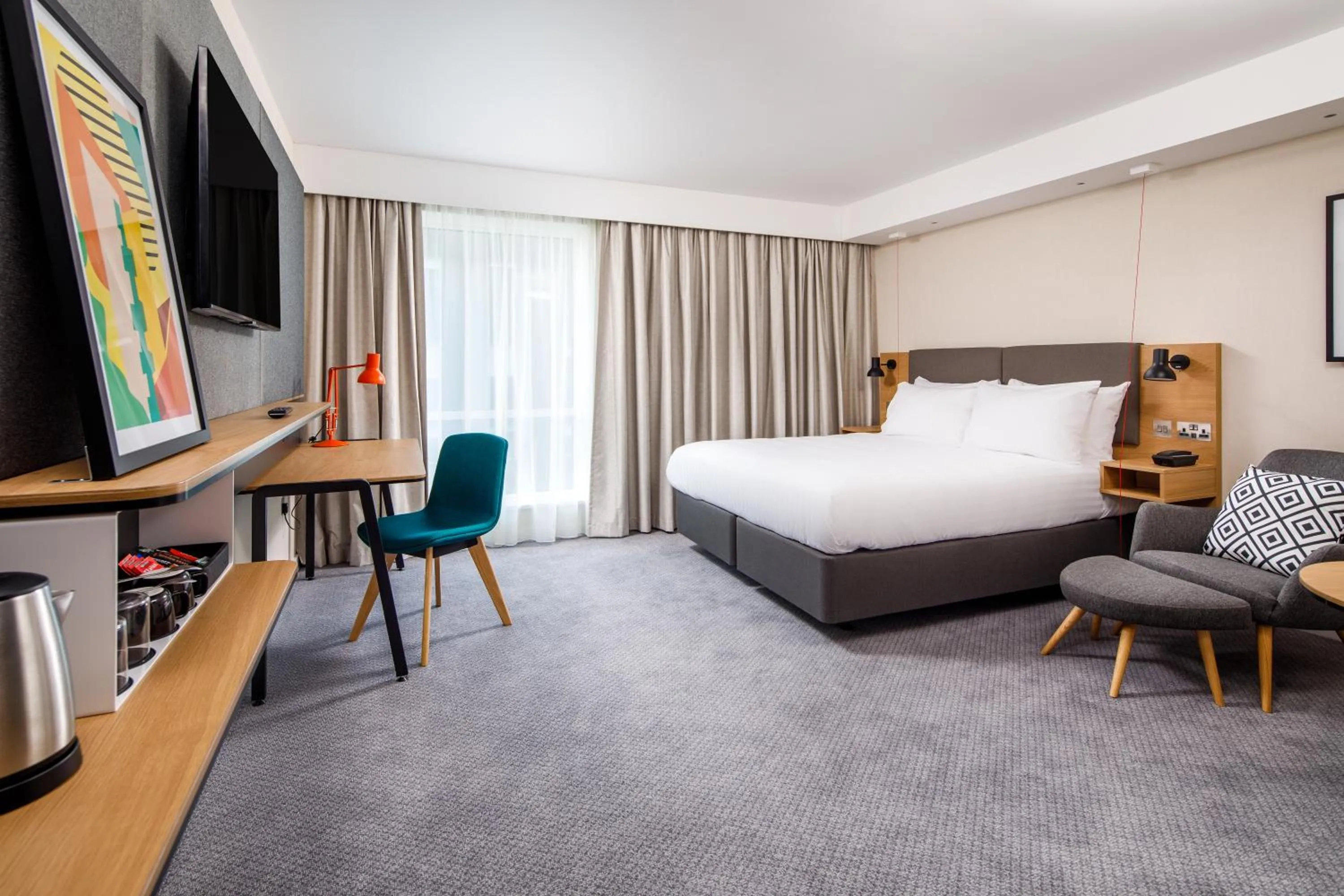 Queen Room - Accessible in Holiday Inn Manchester Airport T2 by IHG