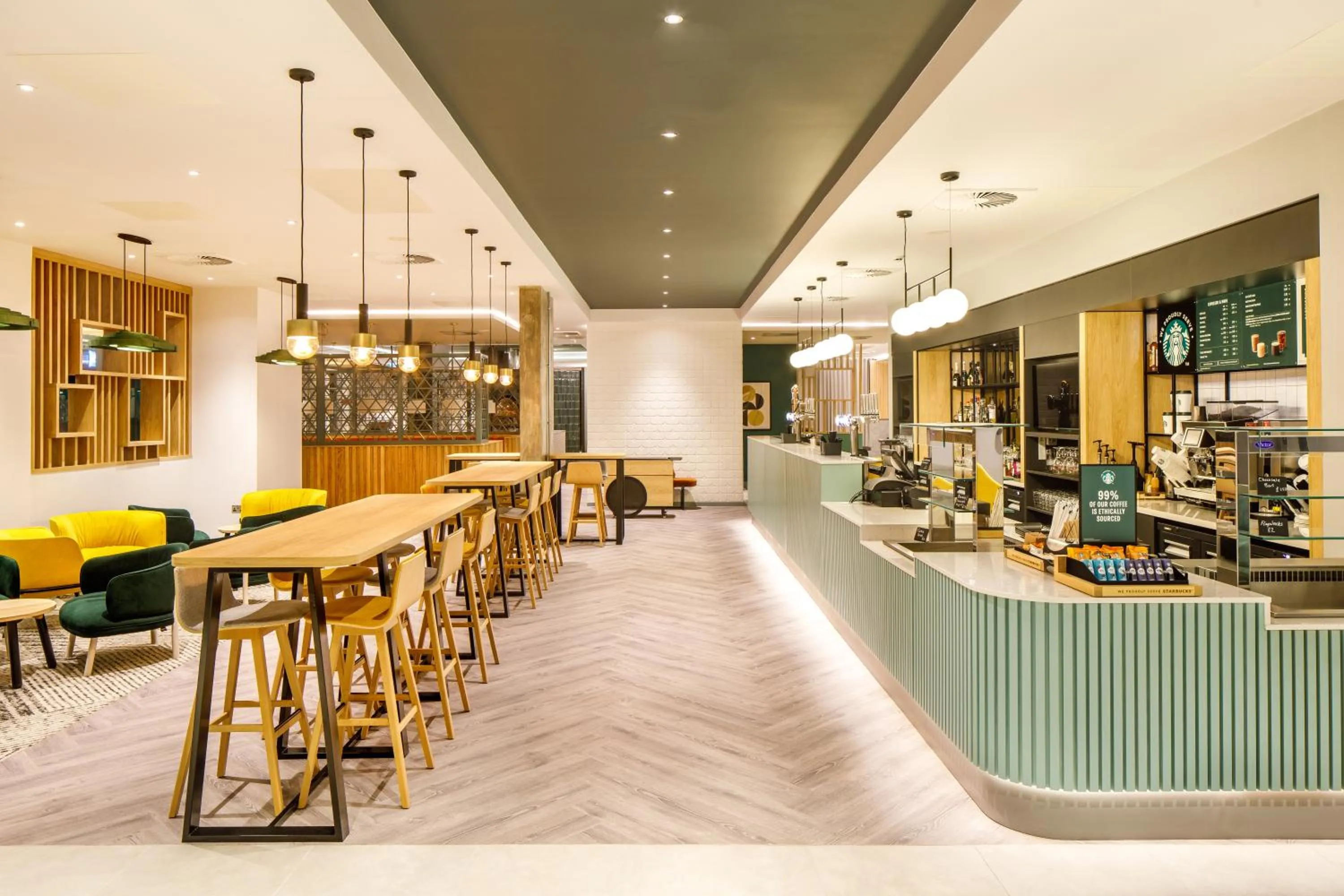 Coffee/tea facilities in Holiday Inn Manchester Airport T2 by IHG