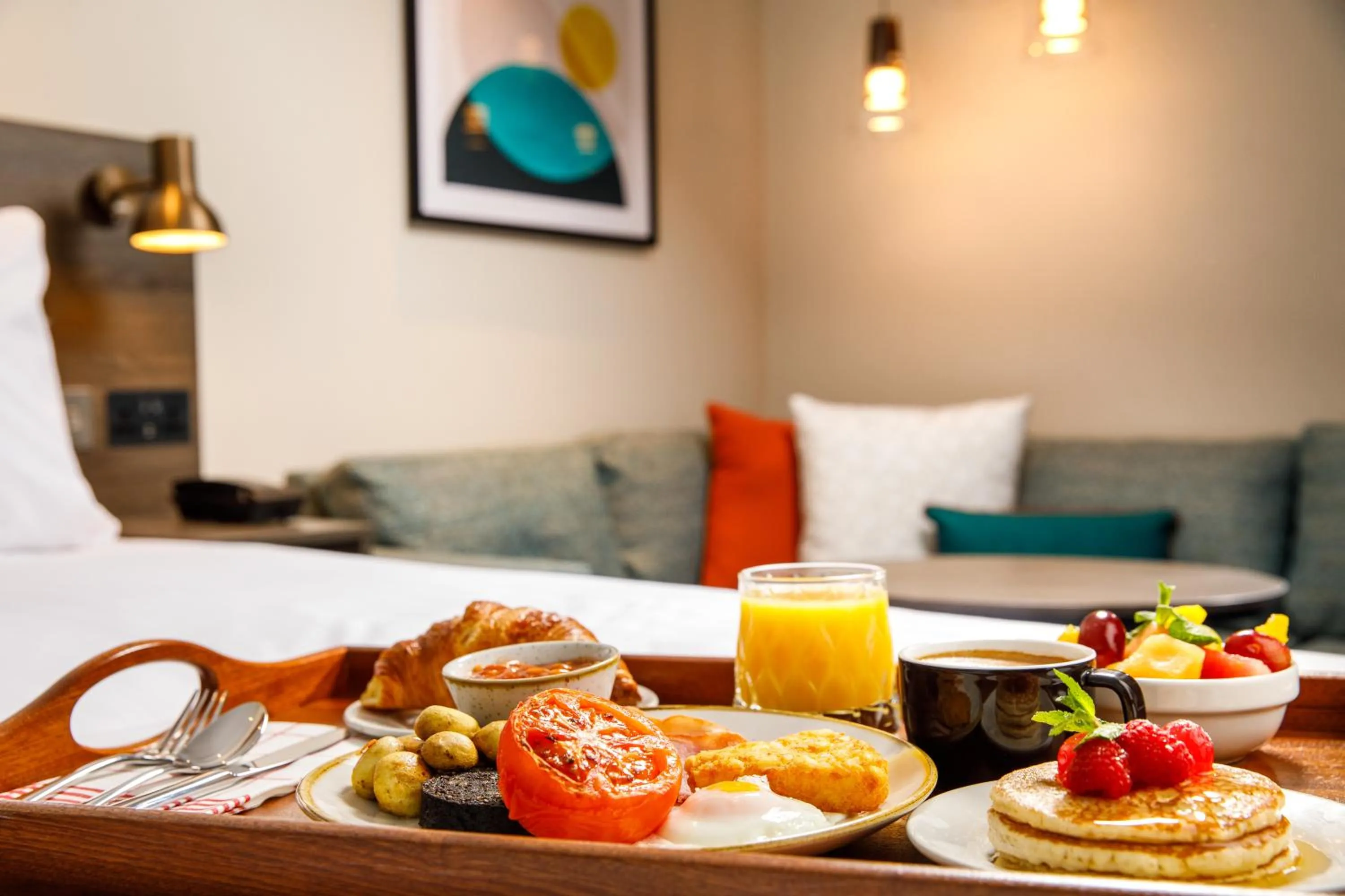 Breakfast in Holiday Inn Manchester Airport T2 by IHG