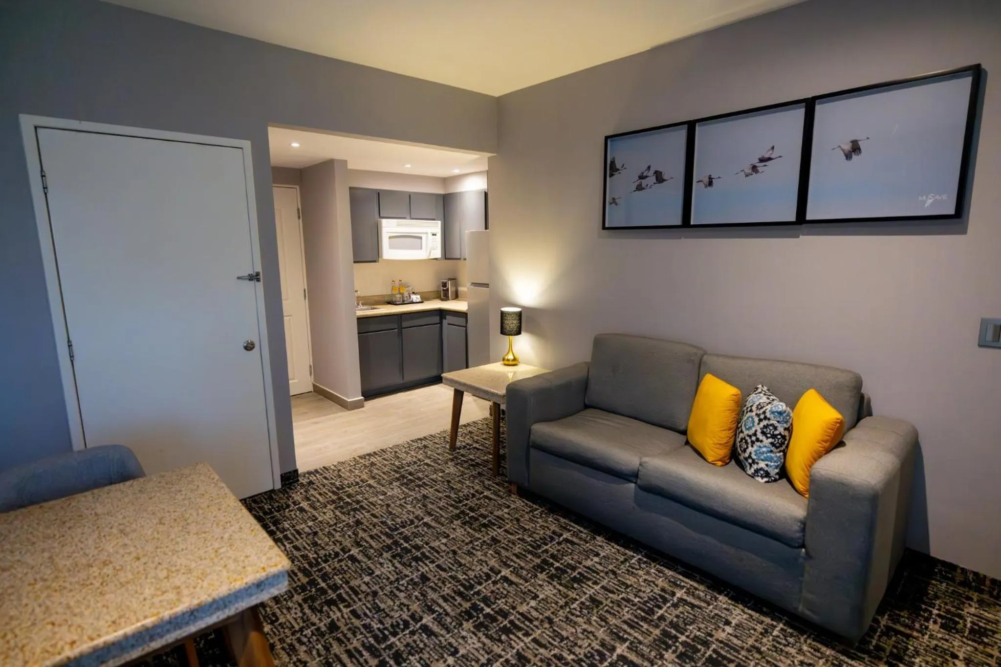 Photo of the whole room in voco Saltillo Suites by IHG