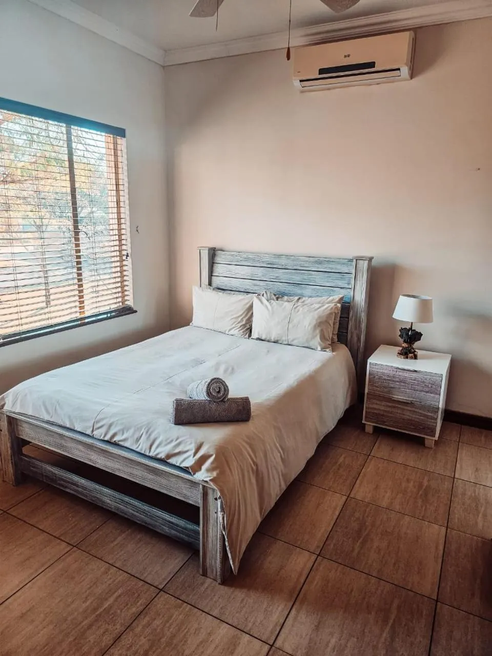 Bed in Lethabong Lodge