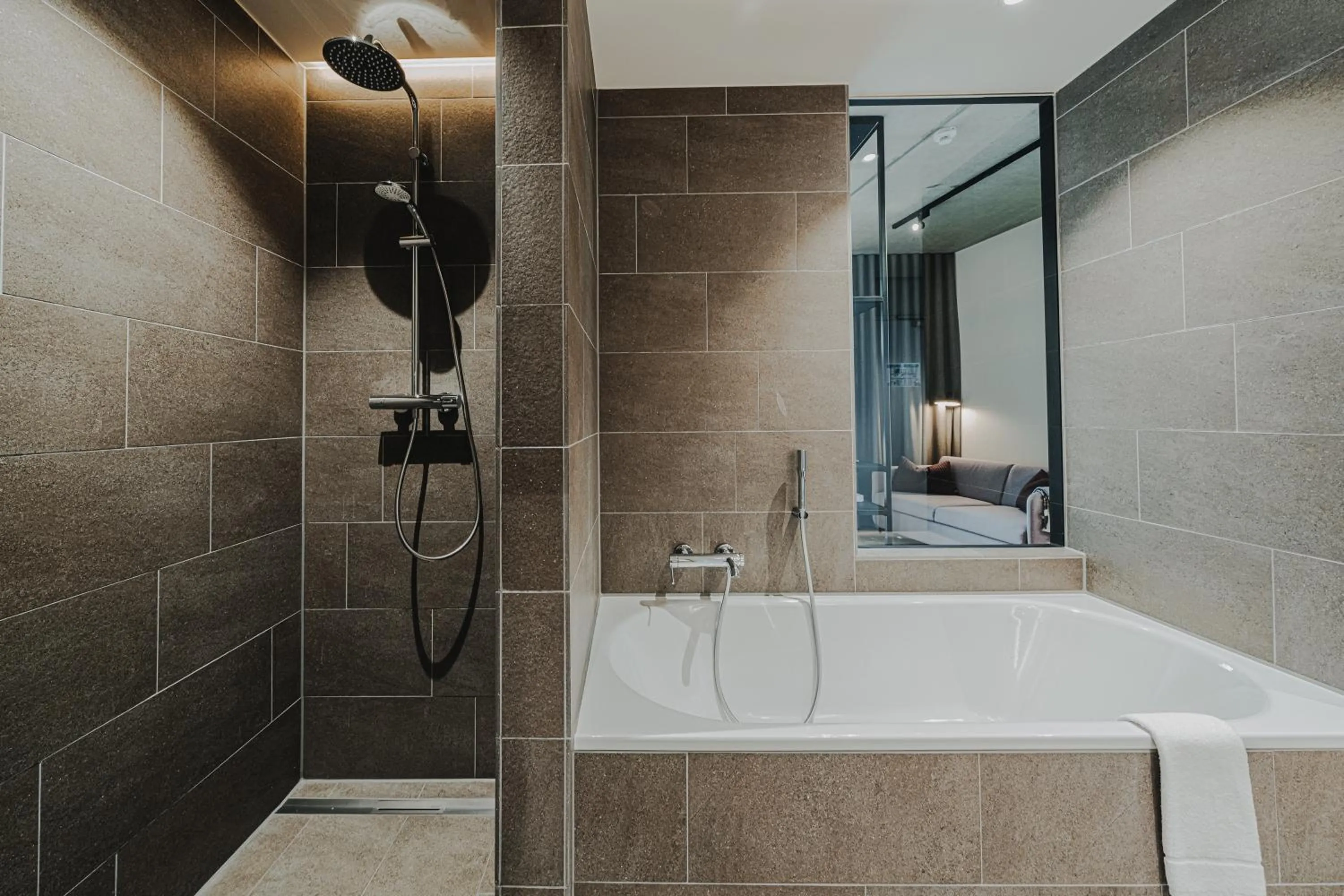 Shower in HIIVE Oldenburg