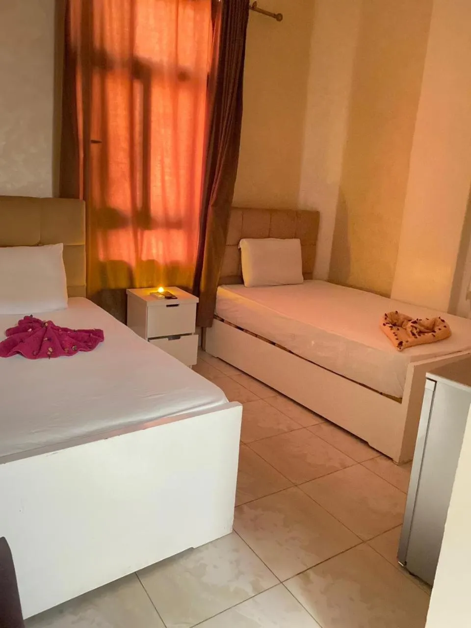 Bed in New Abdeen palace hostel