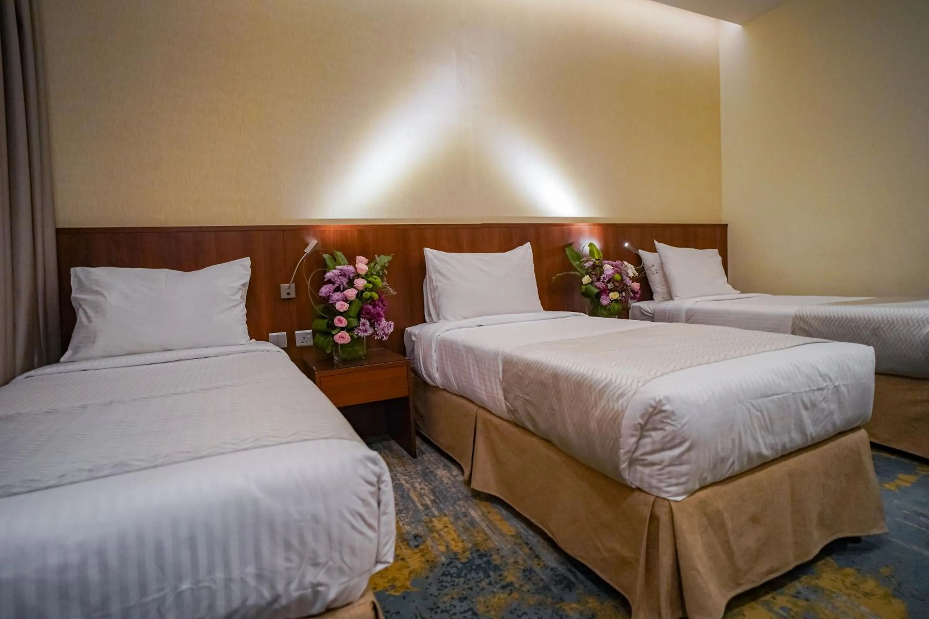 Bed in Emaar Elite Hotel