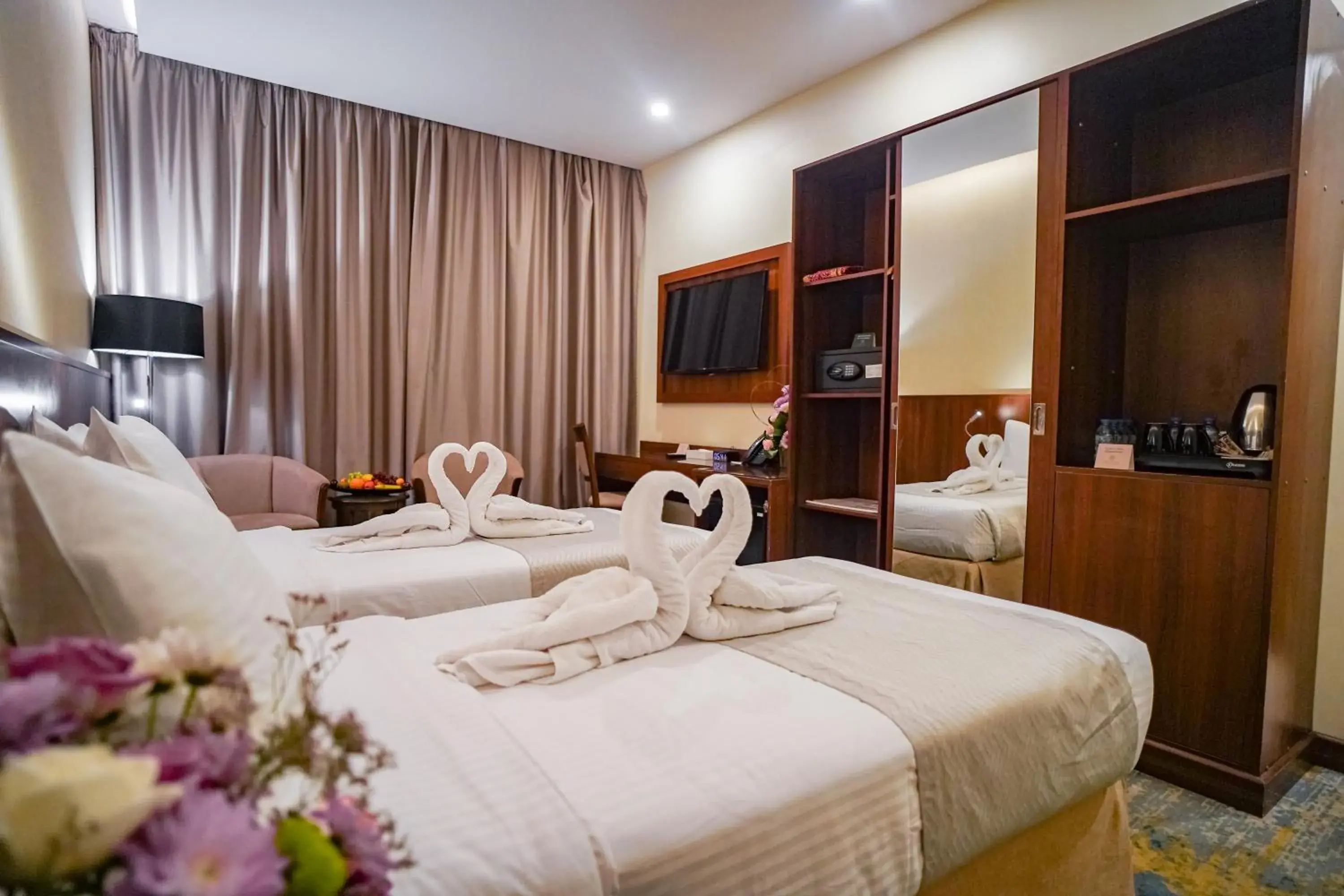 Bed in Emaar Elite Hotel Bed in Emaar Elite Hotel