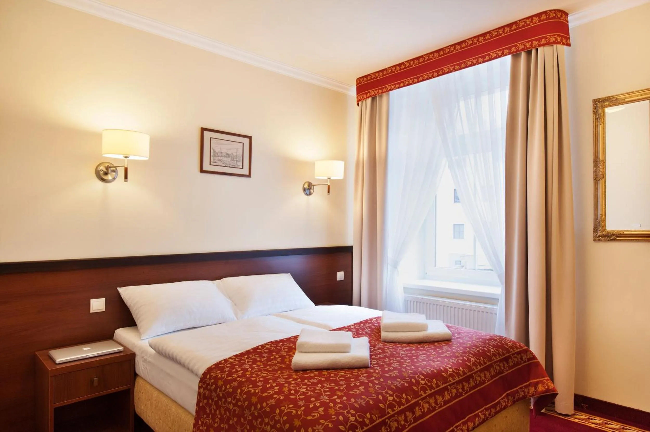 Bedroom, Bed in Resort de Esperanto Sanatorium Uzdrowiskowe