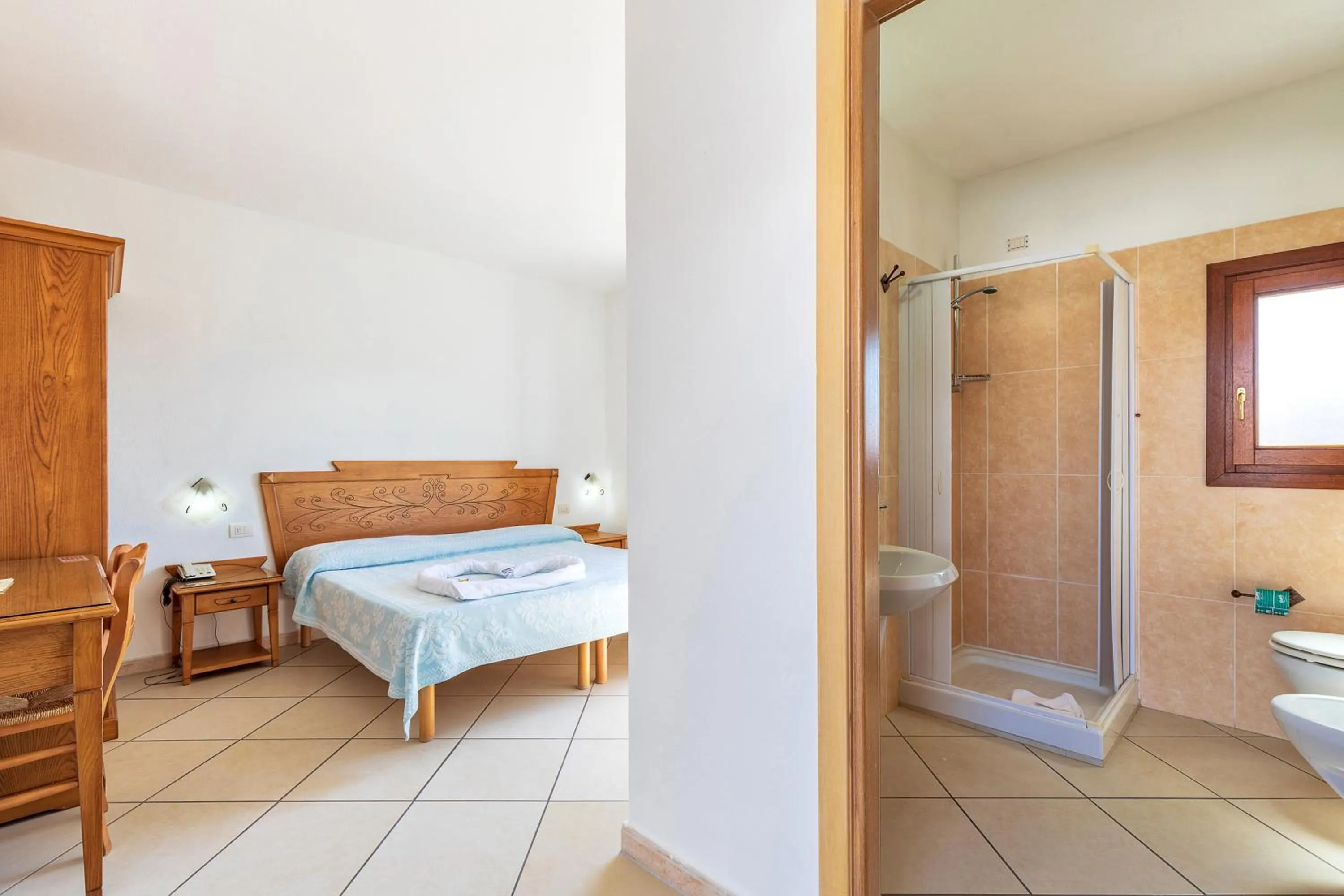 Photo of the whole room, Bed in Hotel Bonsai