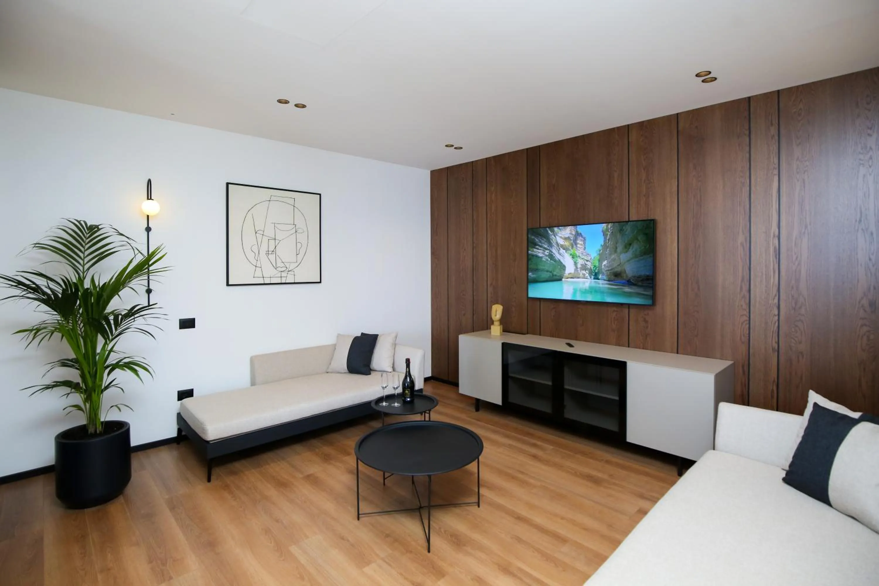 Seating area, Bed in Nobus Hotel & Spa