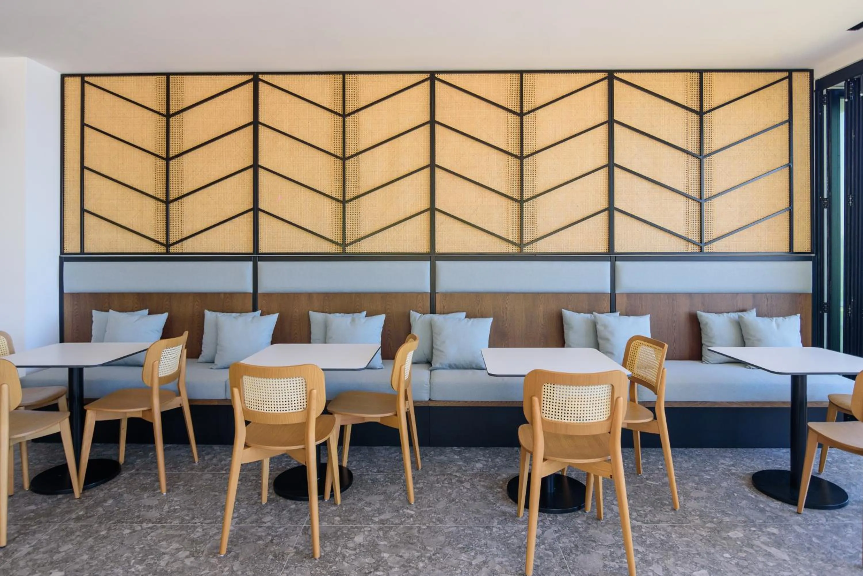 Lounge or bar in Nobus Hotel & Spa