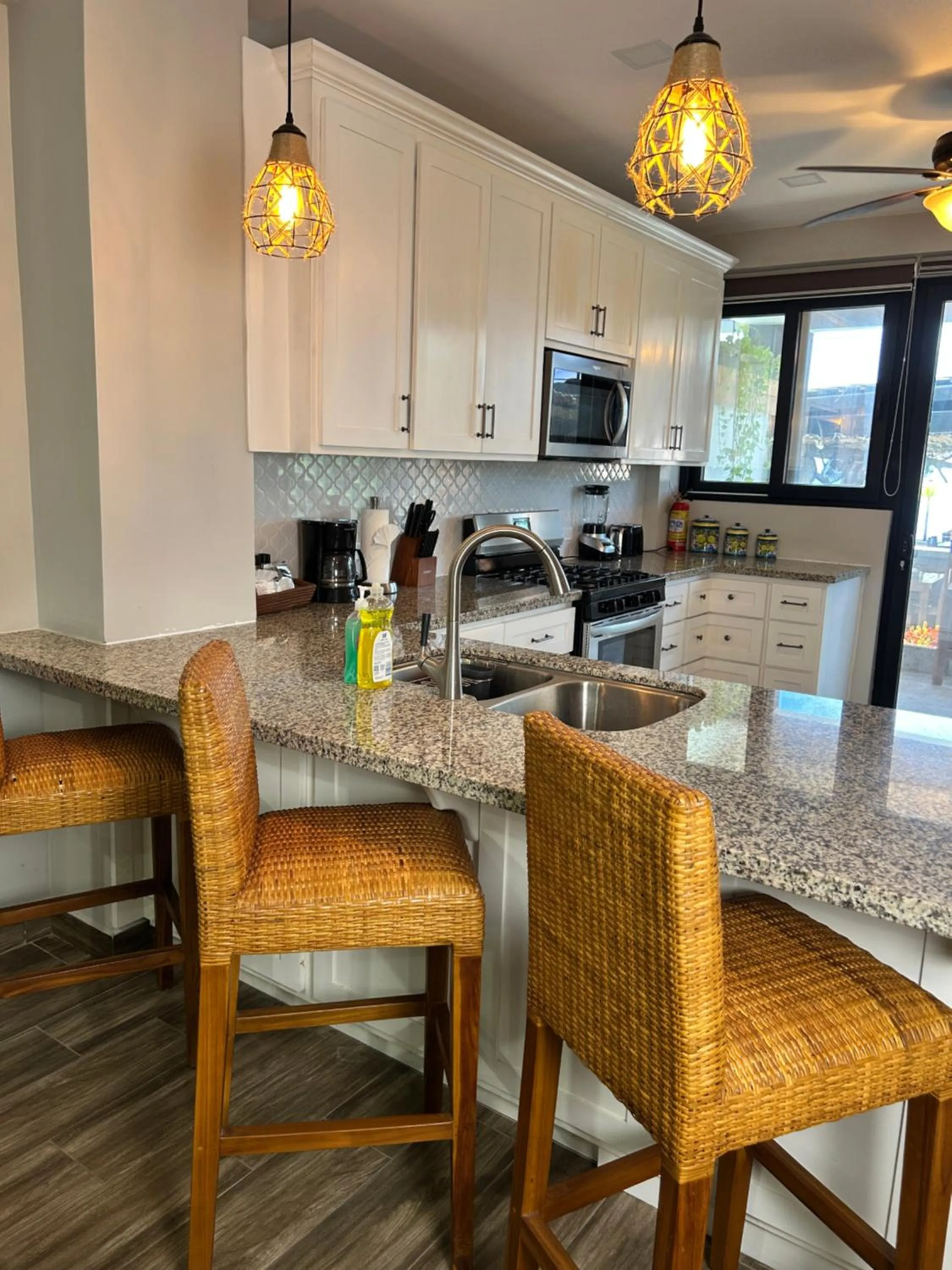 Brisas Del Mar Beach + Dive Resort