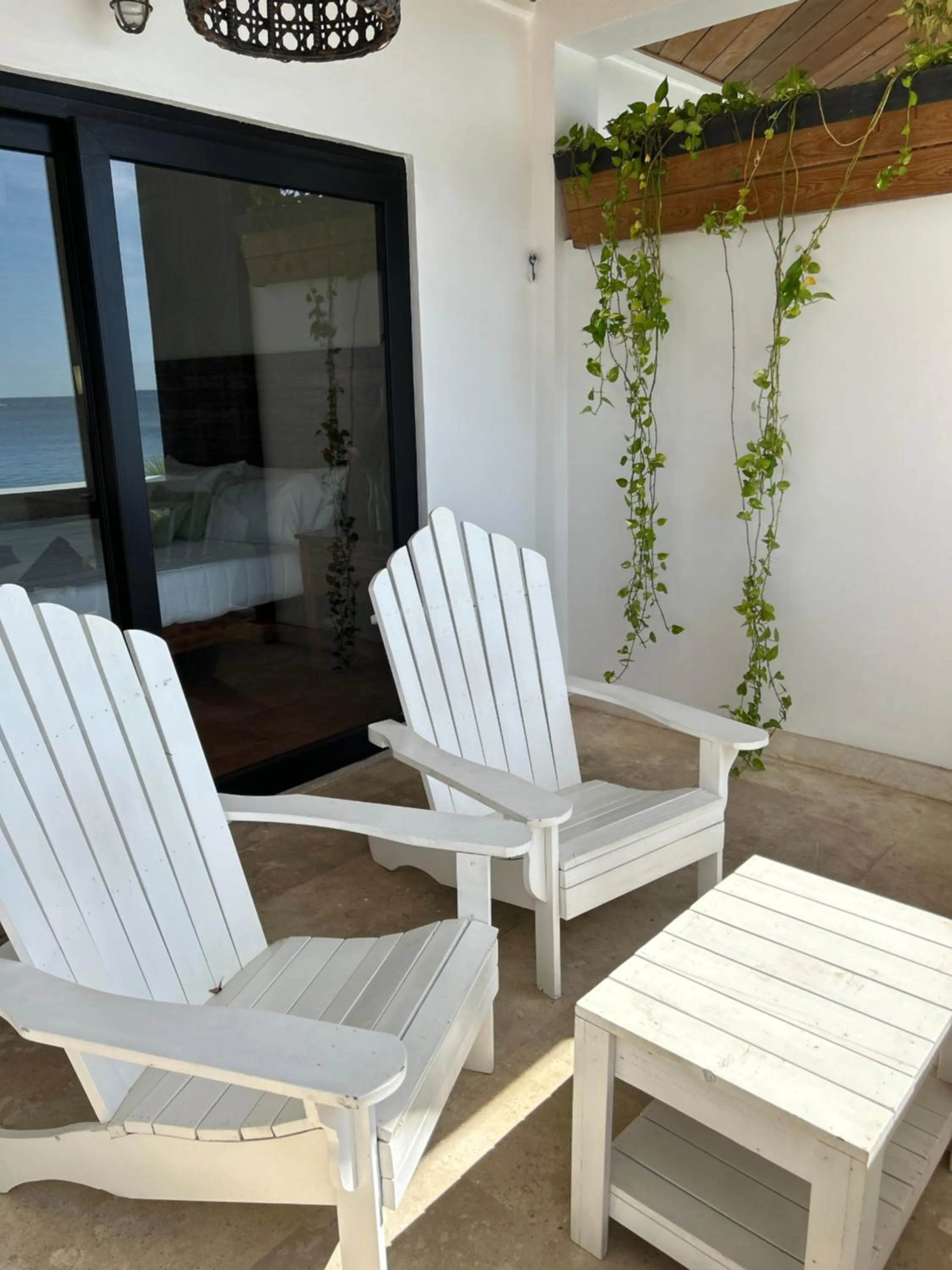 Brisas Del Mar Beach + Dive Resort