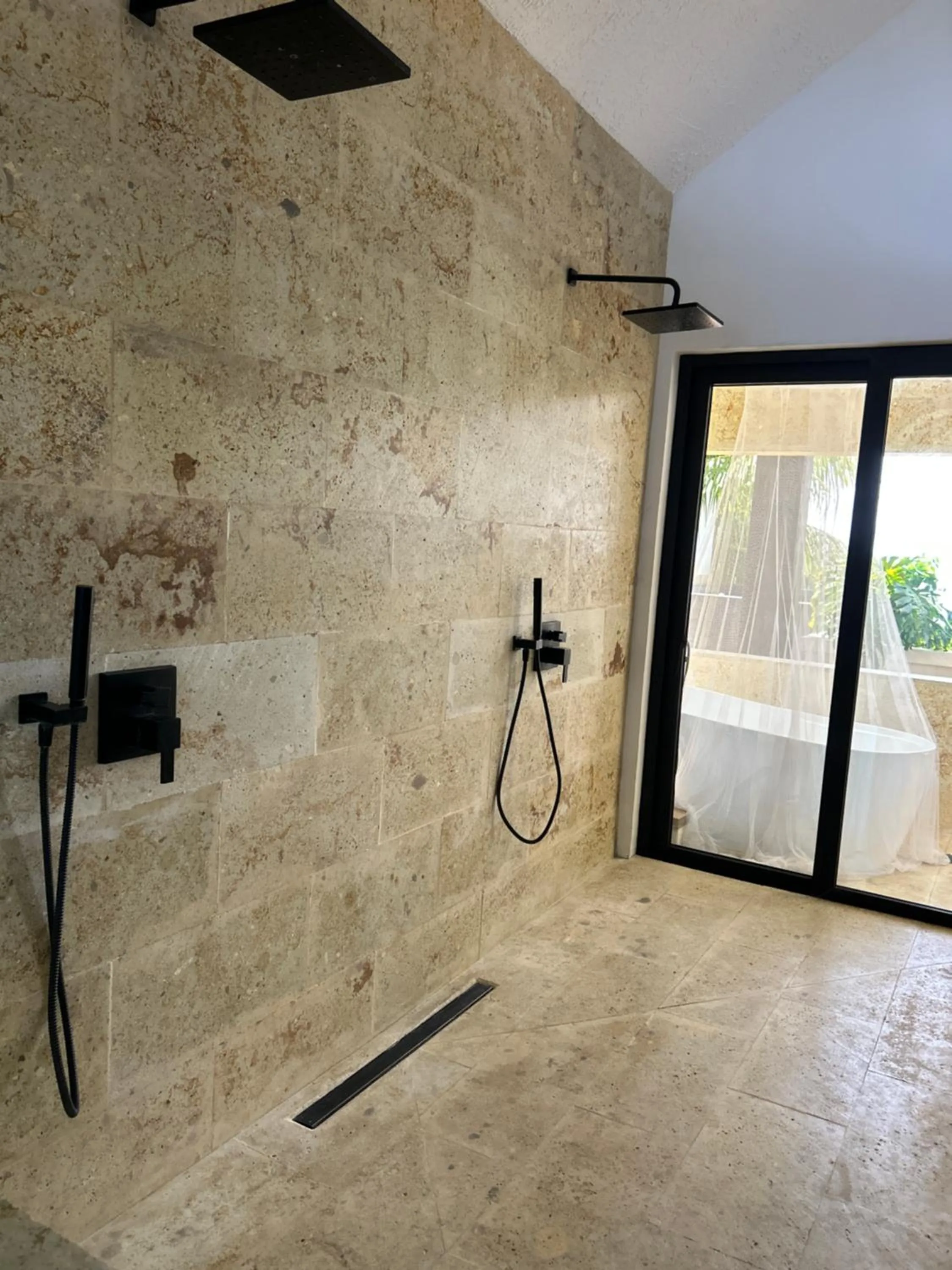 Brisas Del Mar Beach + Dive Resort