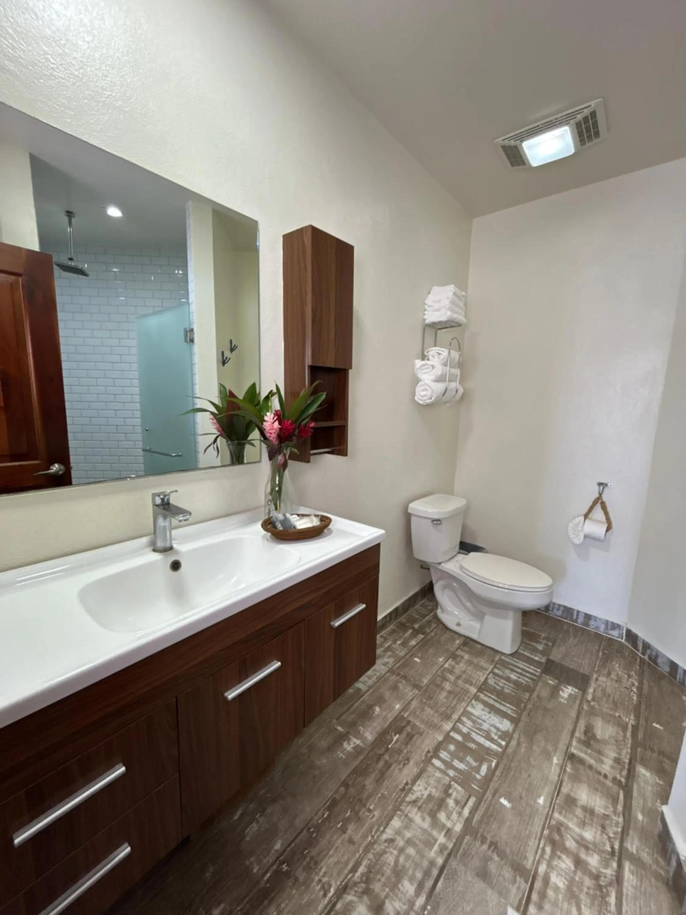 Brisas Del Mar Beach + Dive Resort