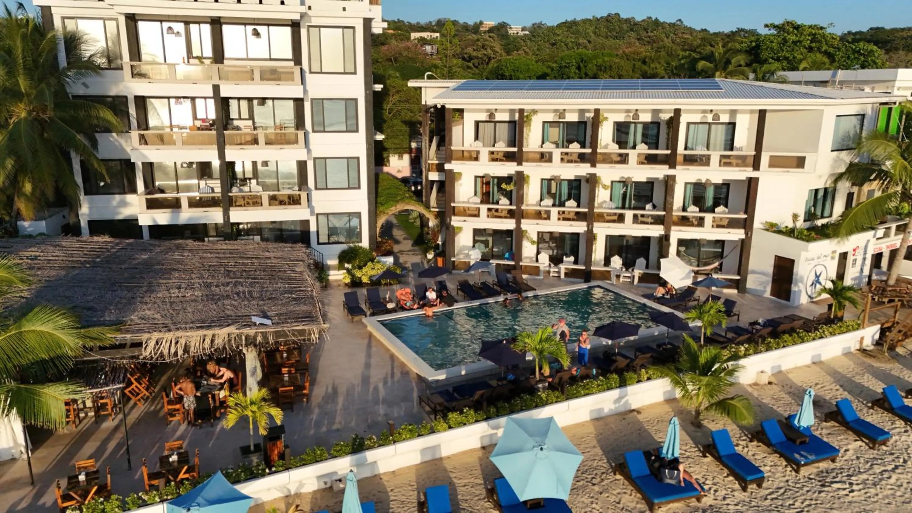 Brisas Del Mar Beach + Dive Resort