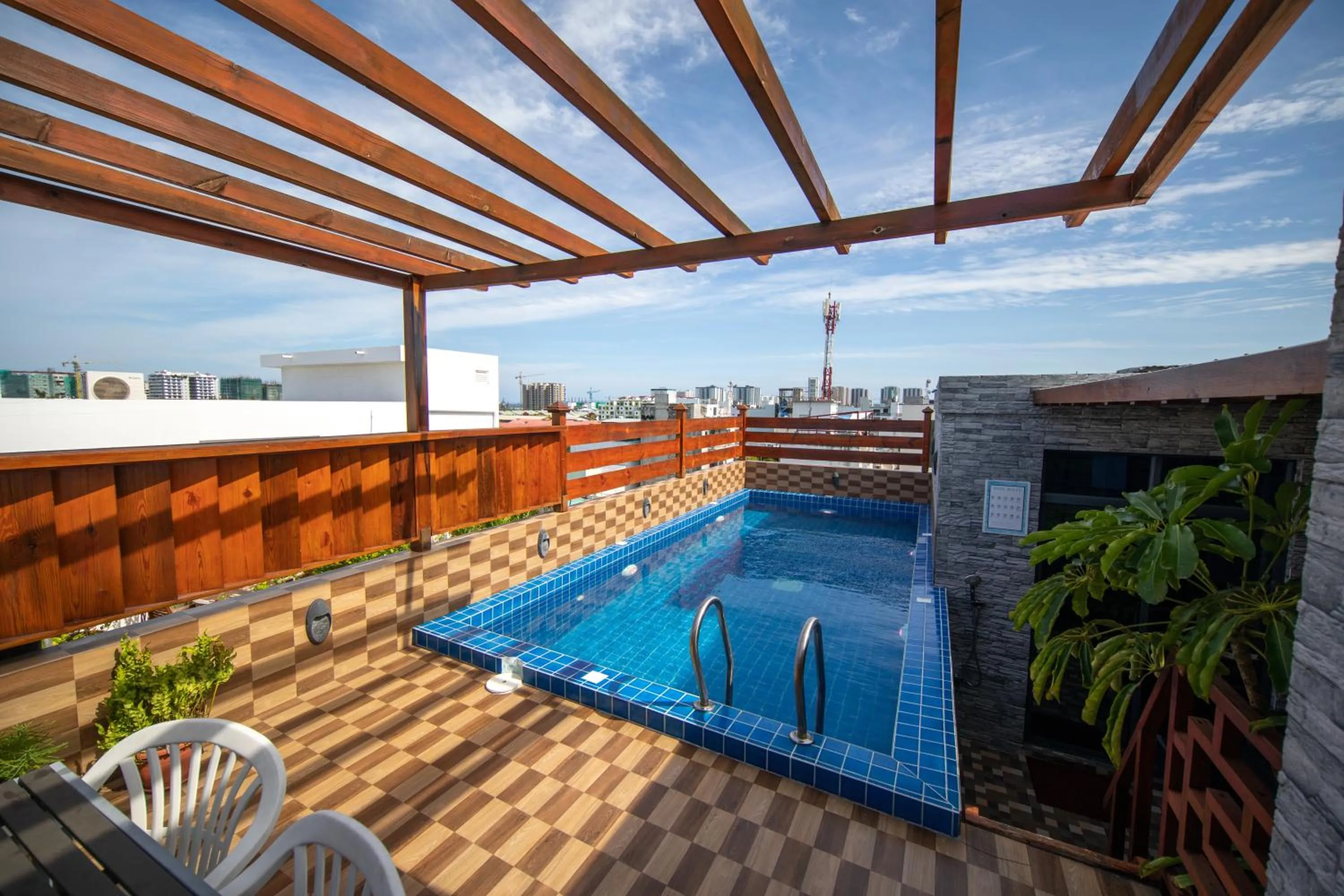 Balcony/Terrace in White Beach Holiday at Hulhumale'
