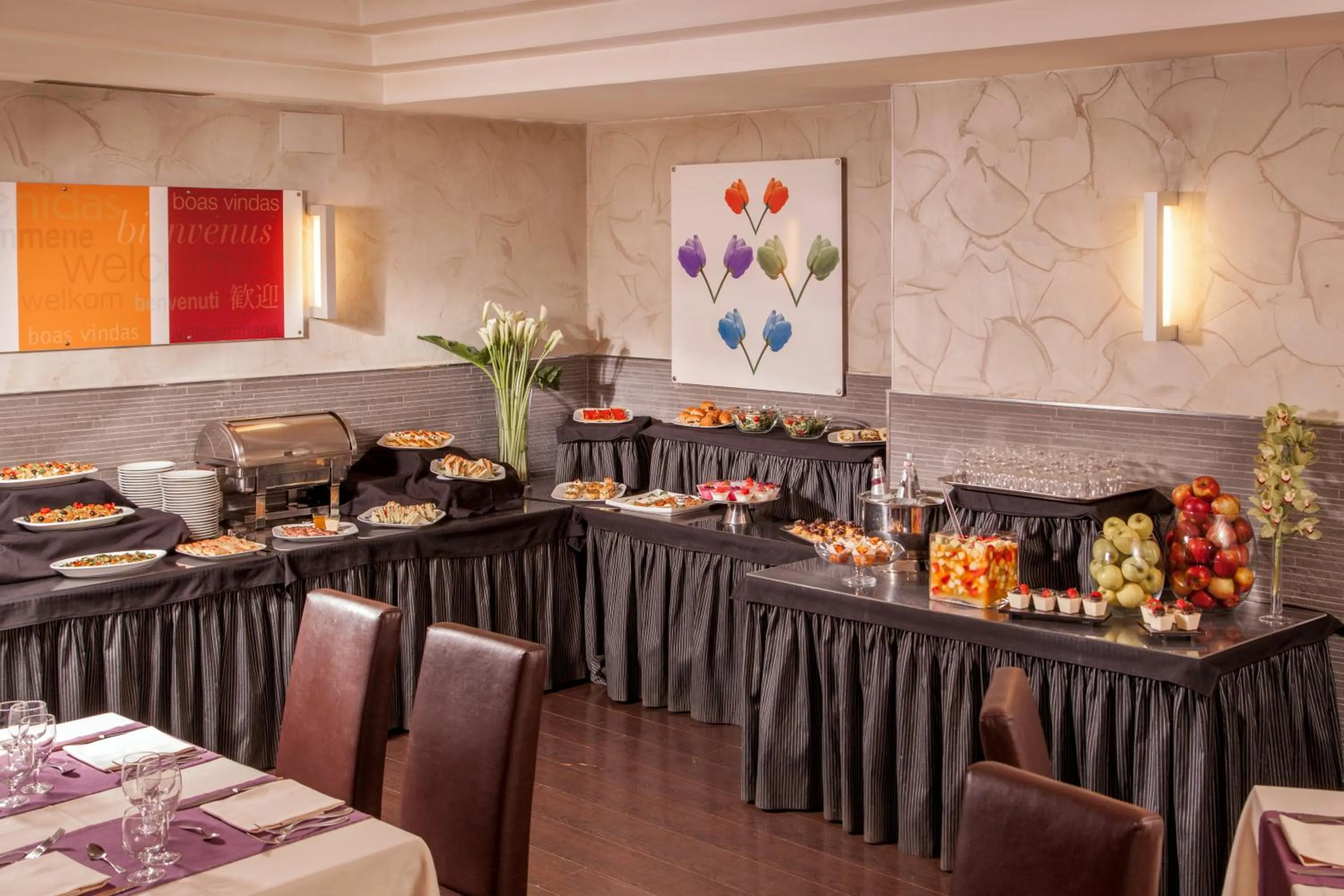 Breakfast in Hotel Ariston