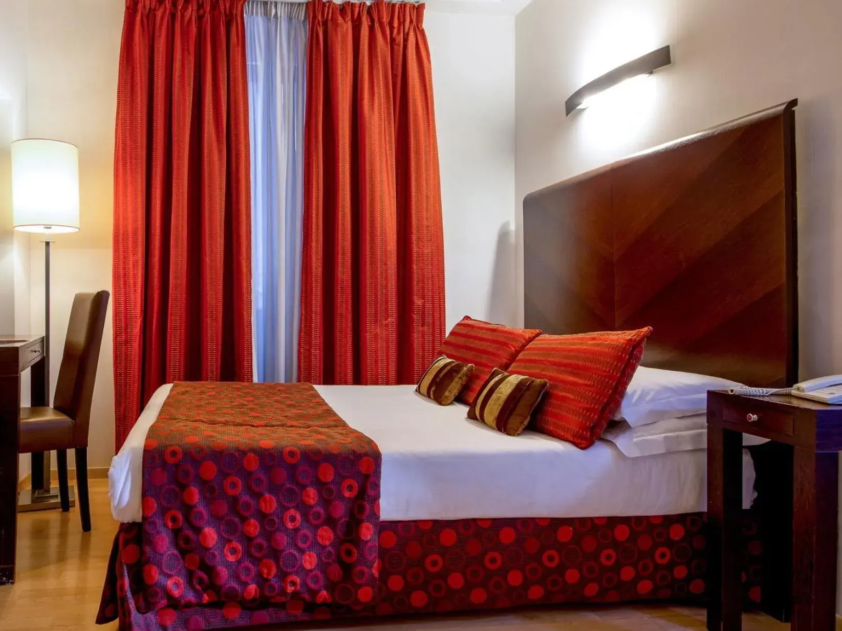 Bed in Hotel Ariston Bed in Hotel Ariston