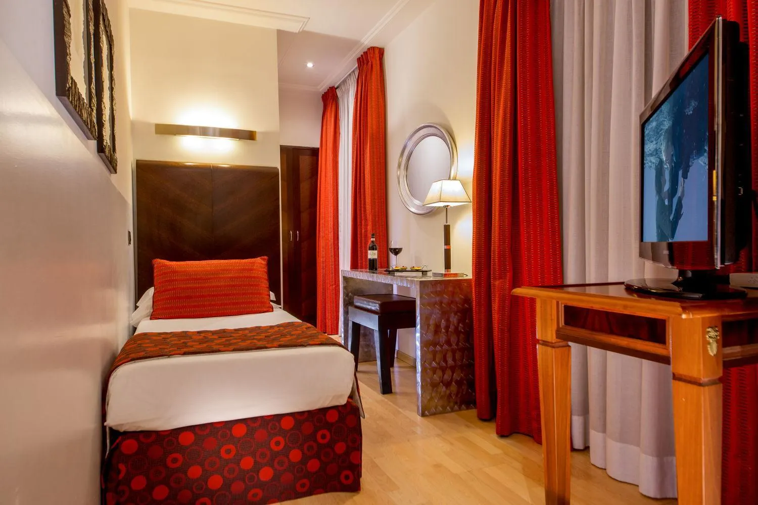 Bed in Hotel Ariston