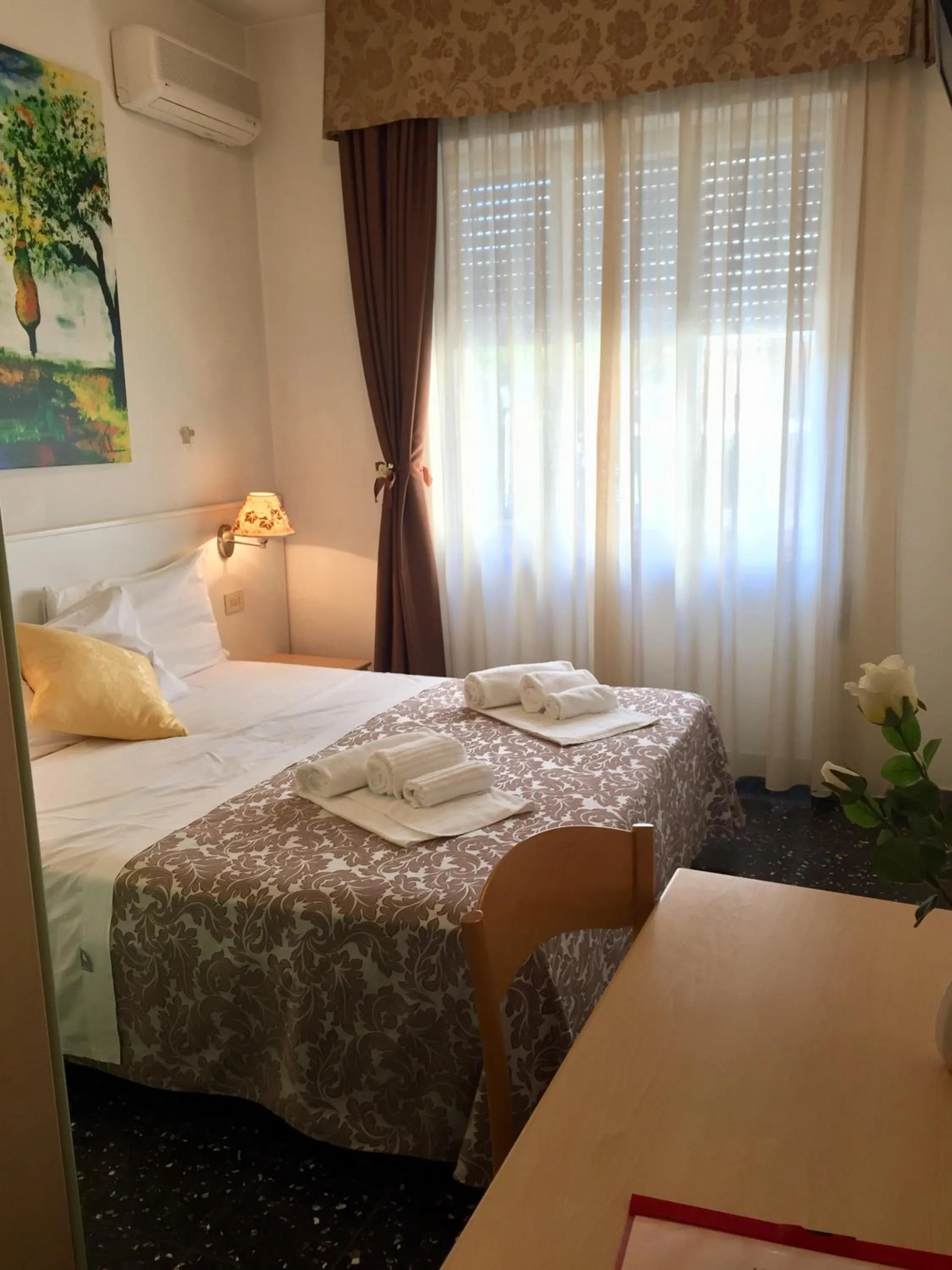 Bedroom, Bed in Hotel Scandinavia