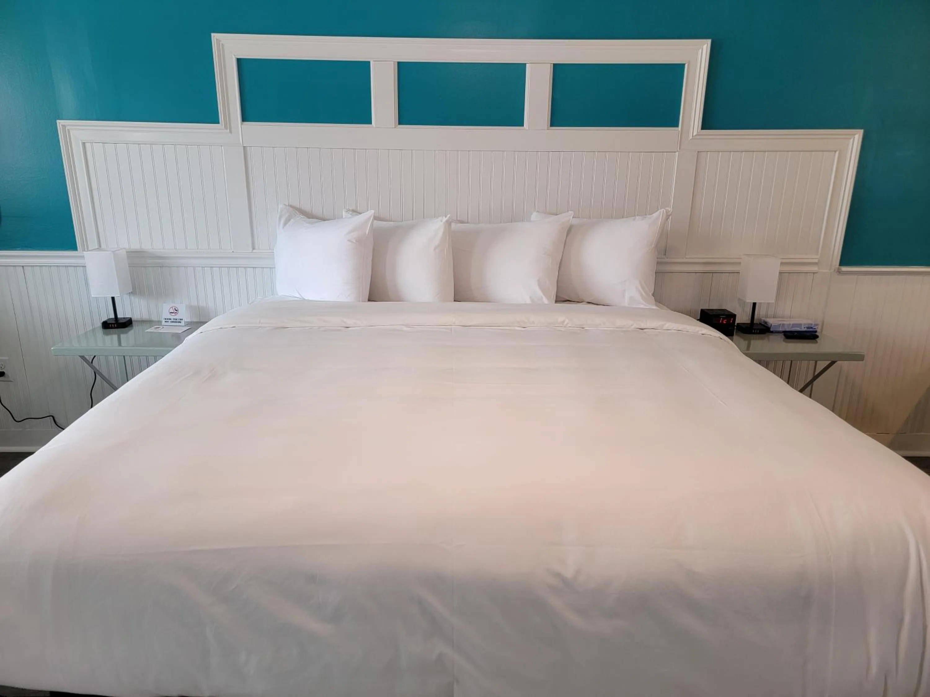 Bed in The Crest - Hampton Beach