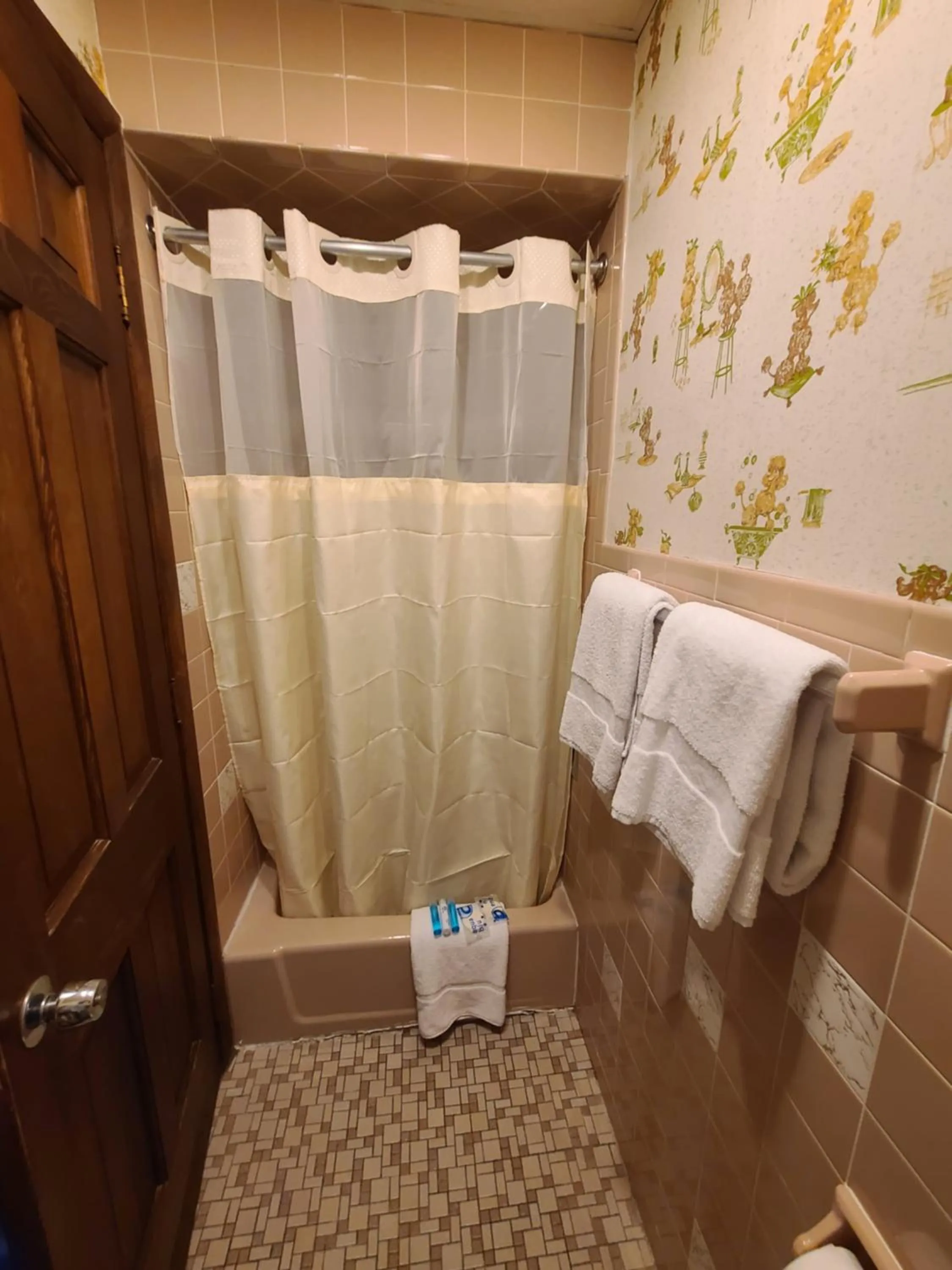 Bathroom in The Crest - Hampton Beach