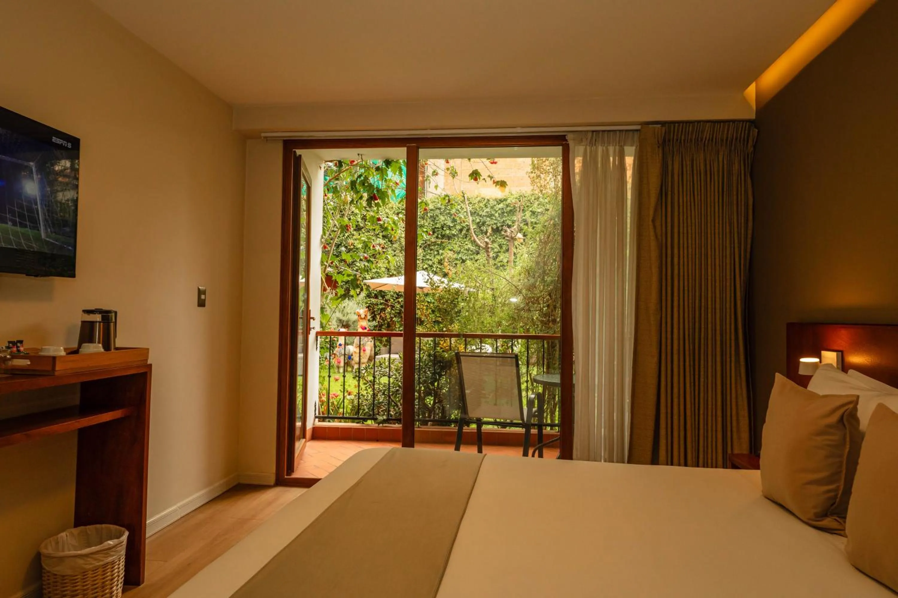 Bed in Saska Boutique Hotel