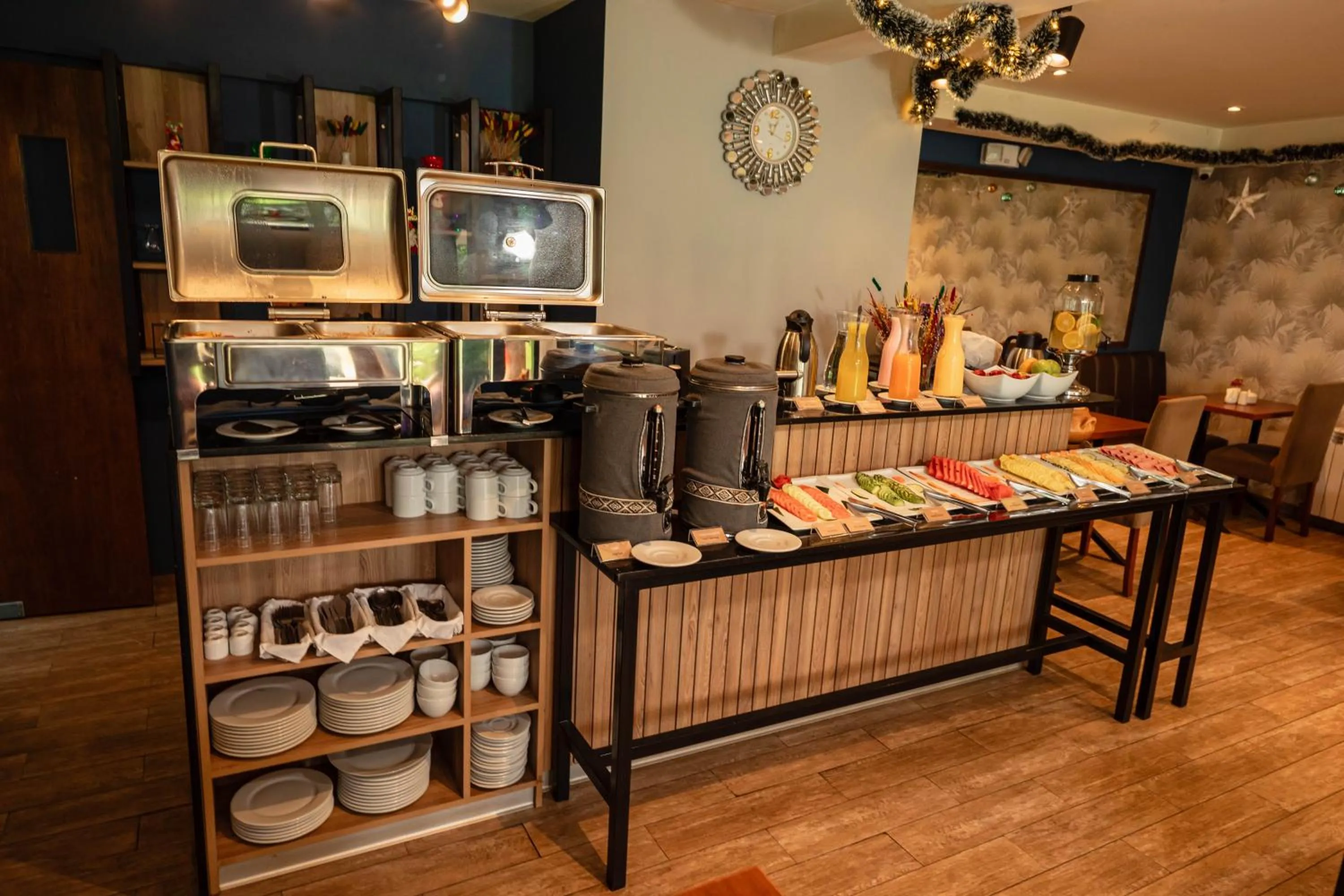 Buffet breakfast in Saska Boutique Hotel