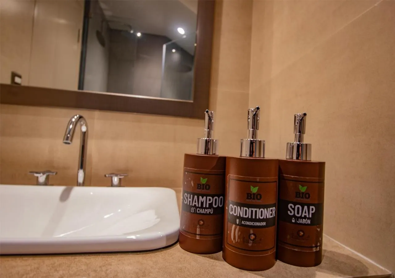 Bathroom in Saska Boutique Hotel