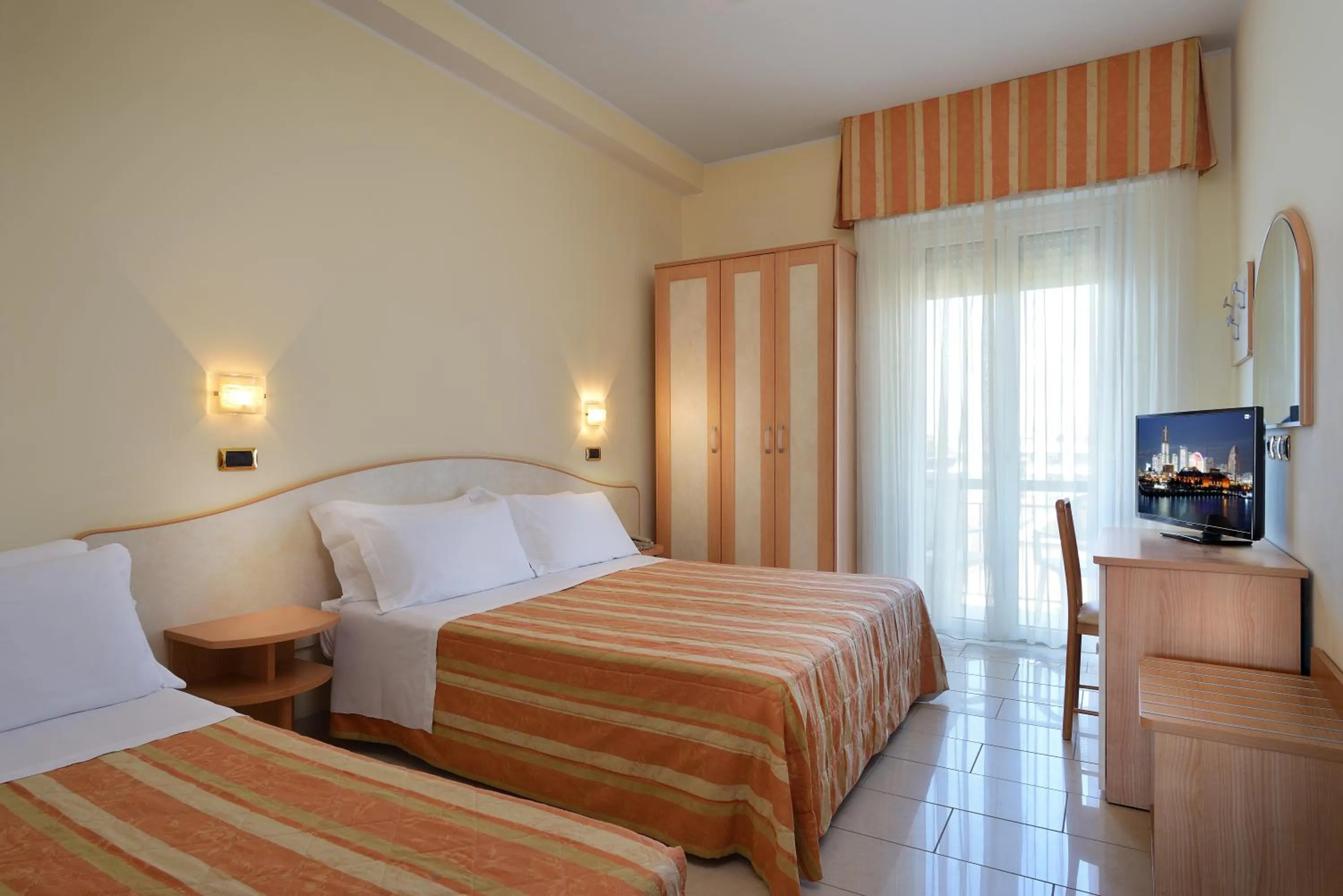 Bedroom, Bed in Hotel Elisir