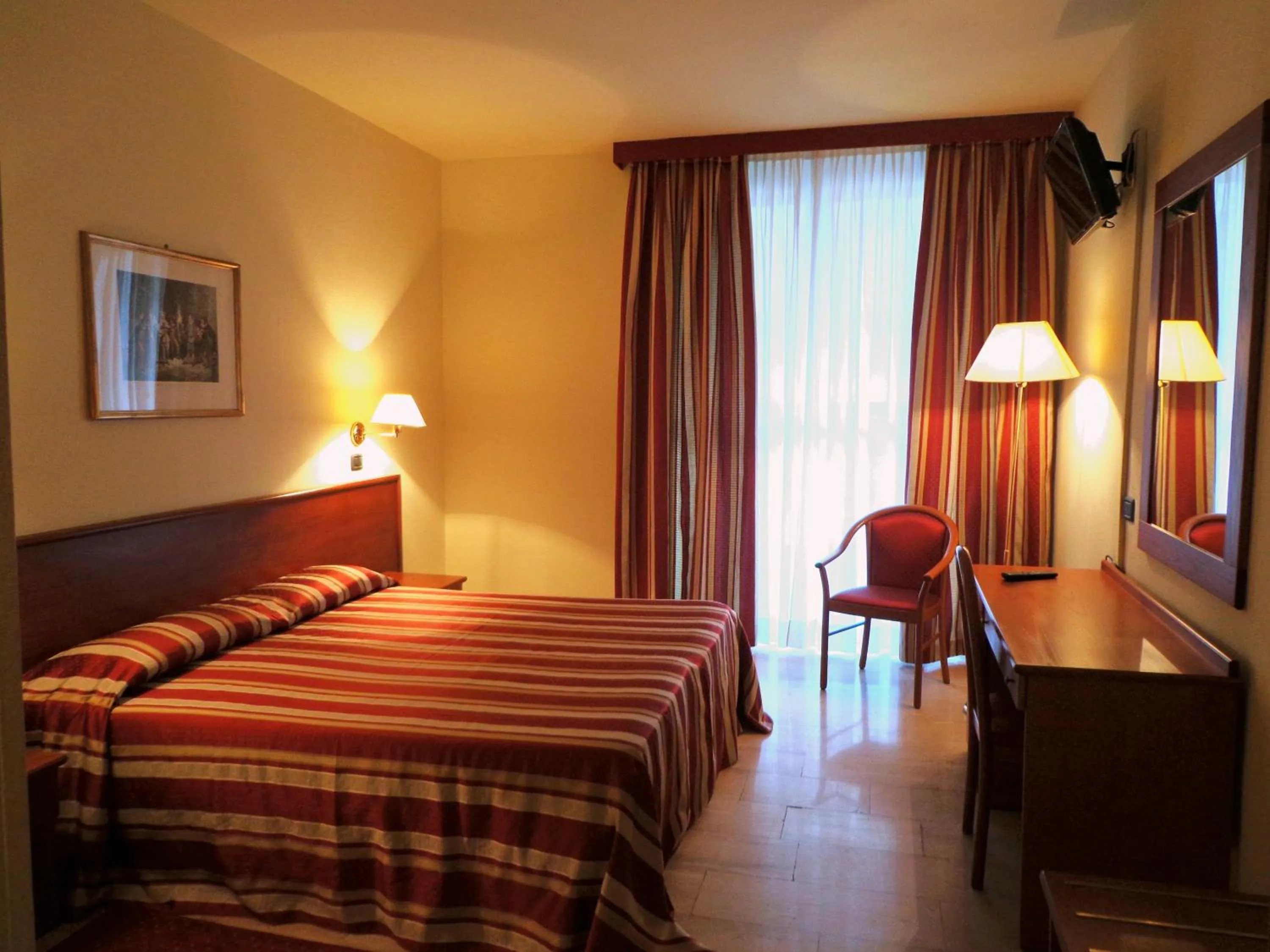 Day, Bed in Hotel Select