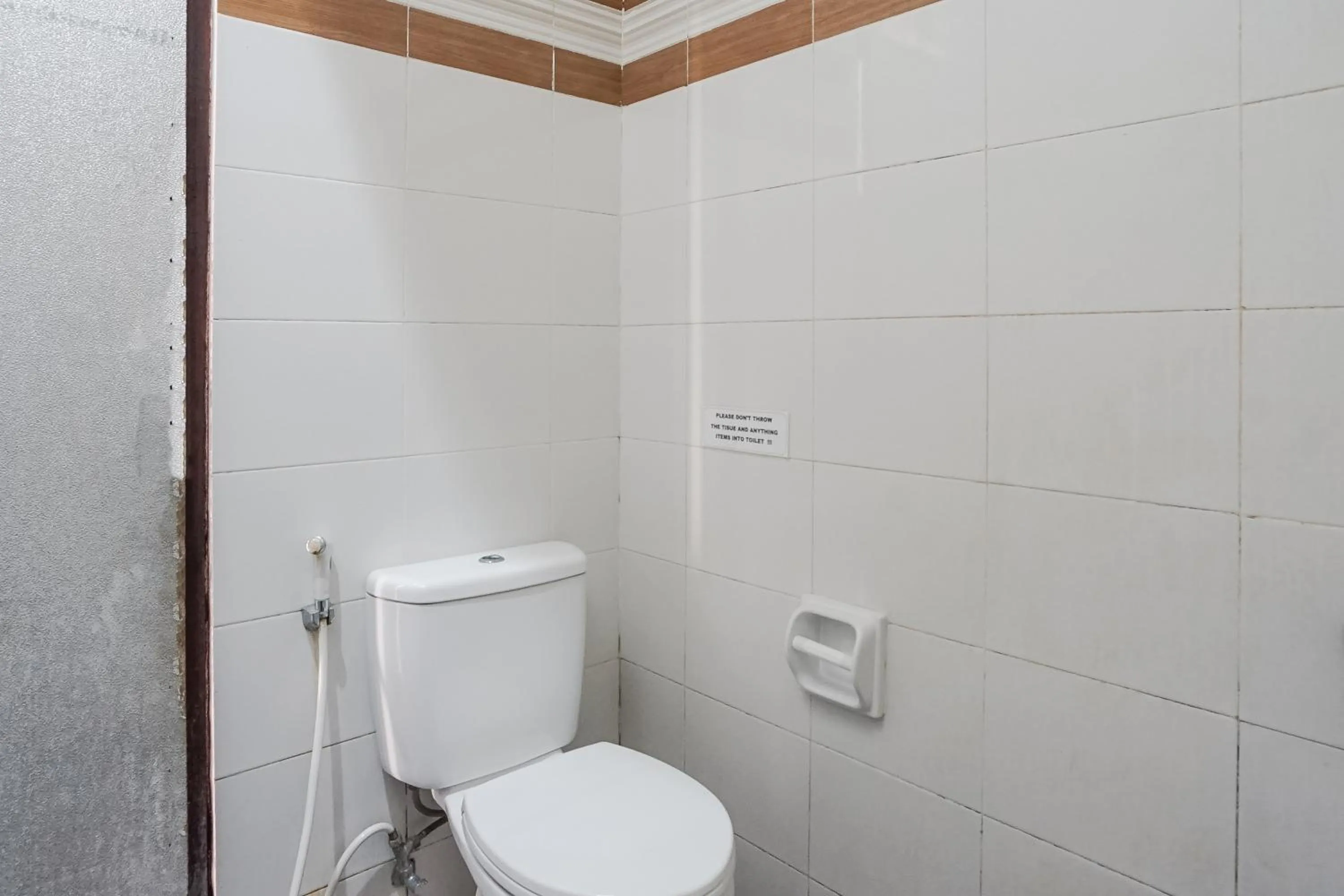 Bathroom in DENAYS GUESTHOUSE JIMBARAN