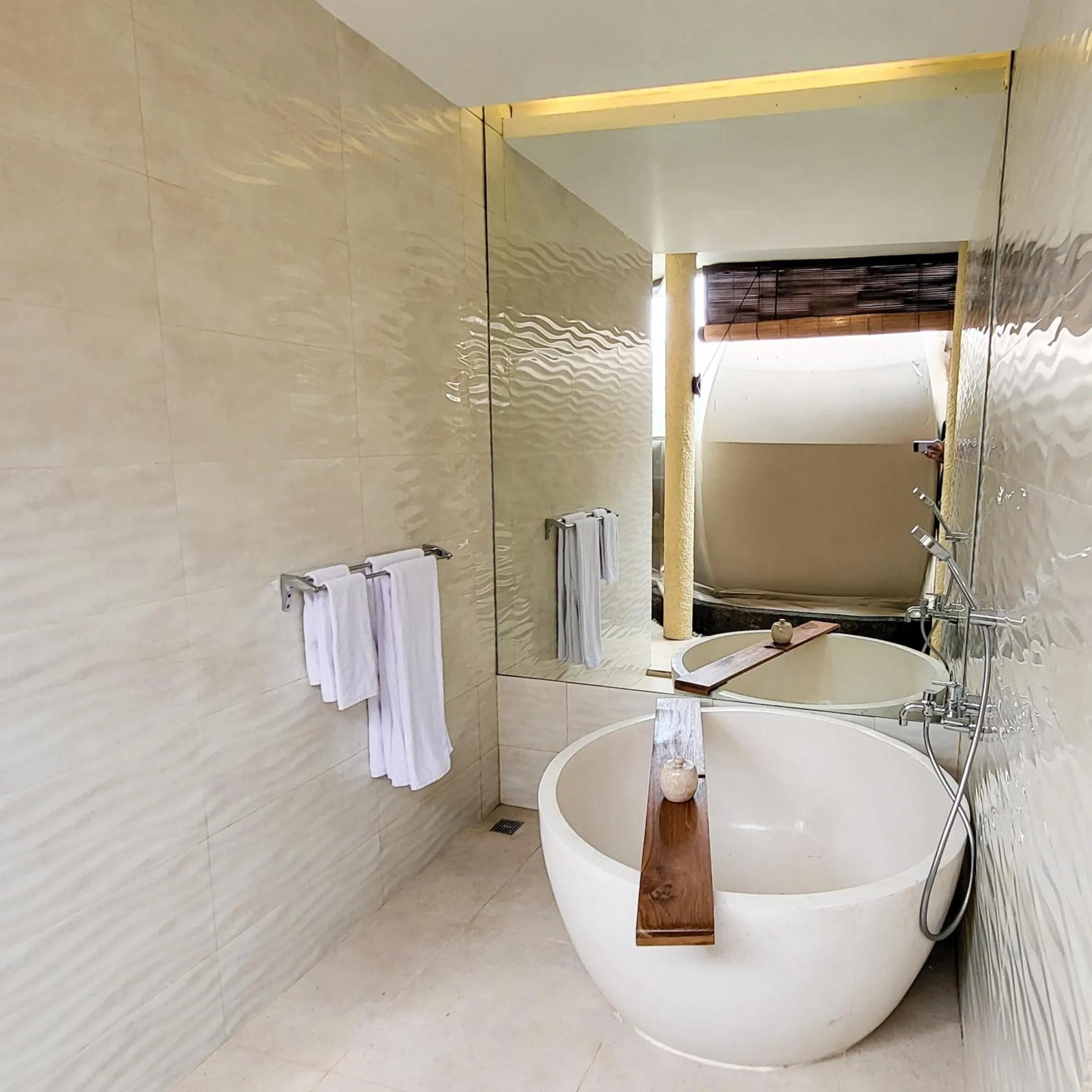 Bath in Triyana Resort and Glamping