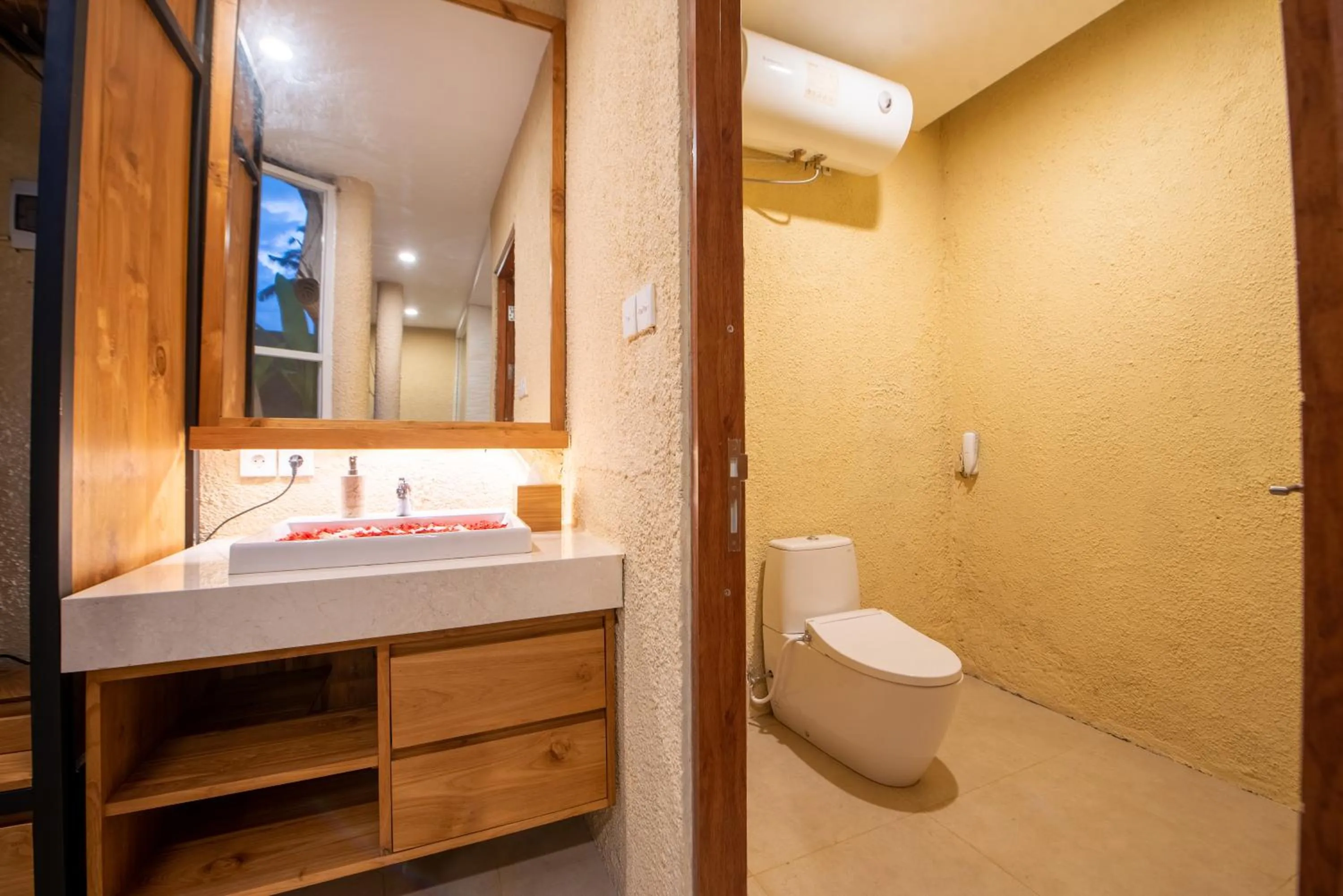 Toilet in Triyana Resort and Glamping
