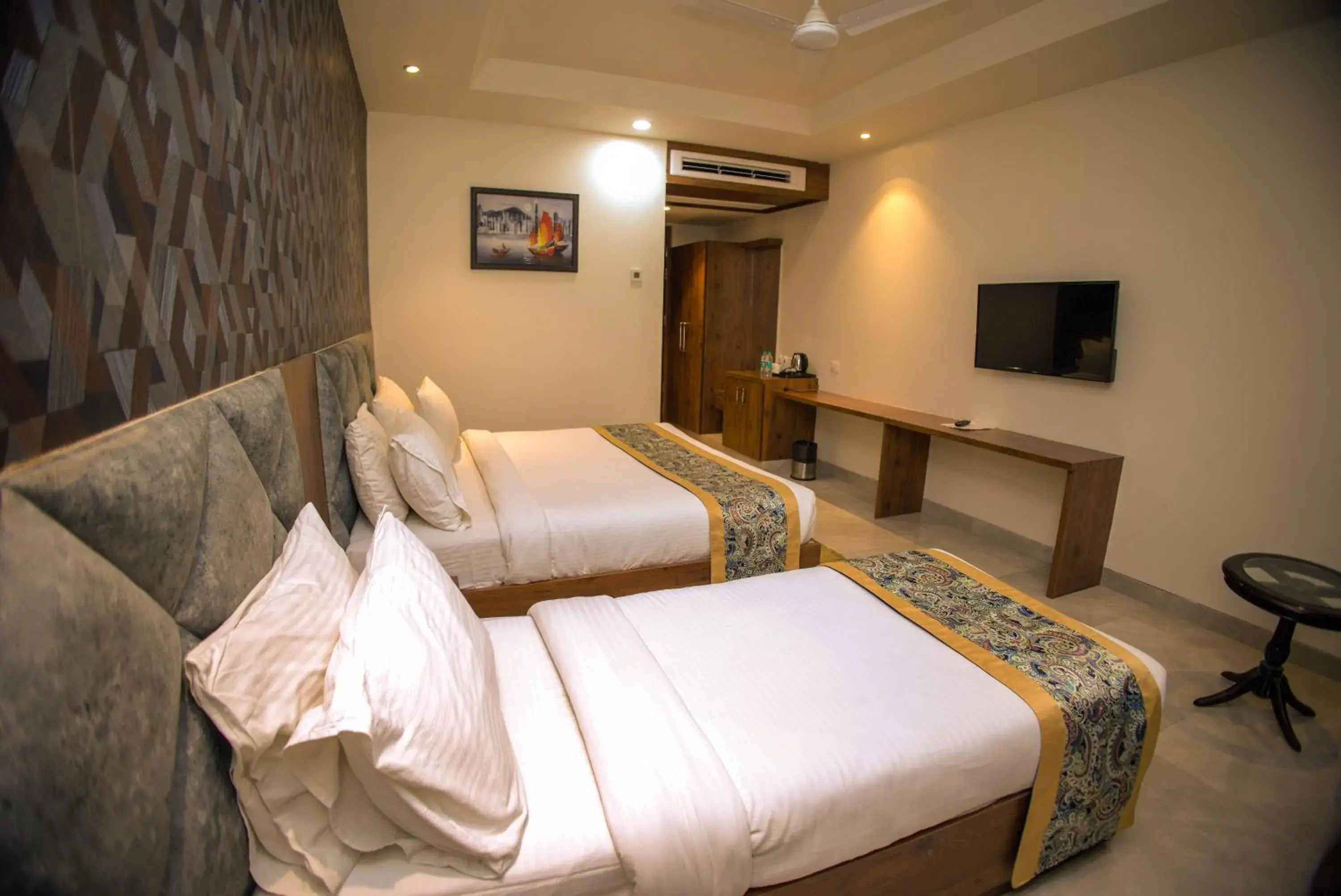 Family Room in Hotel Marine House Family Room in Hotel Marine House