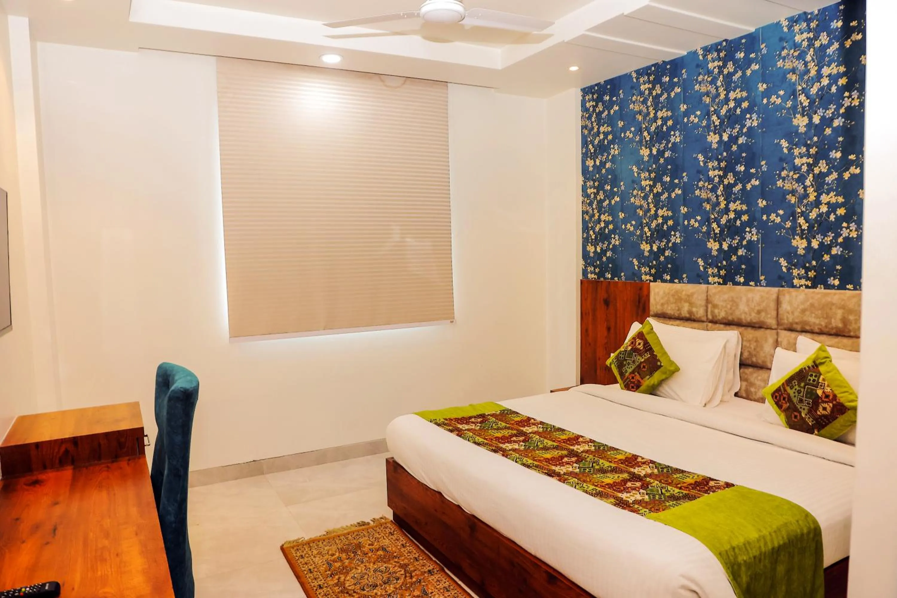 Bed in Hotel Marine House