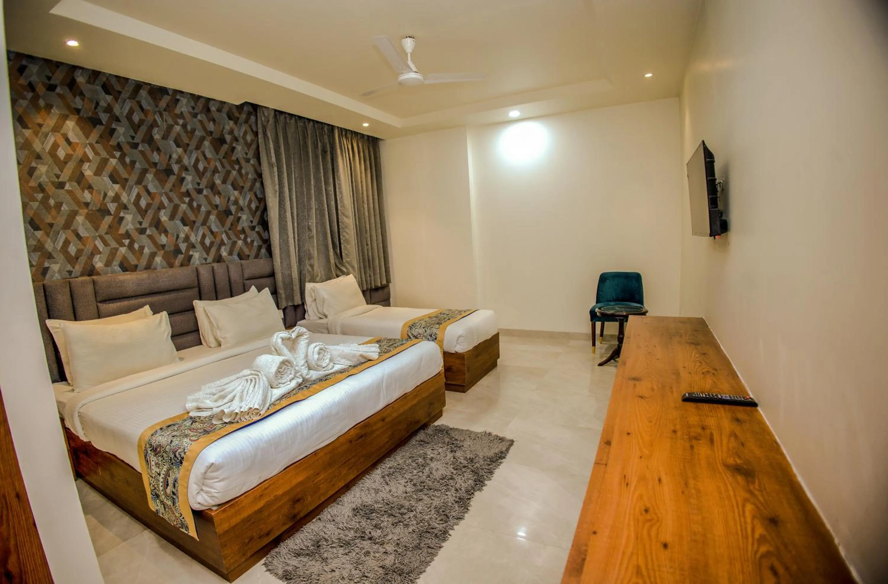 Bed in Hotel Marine House