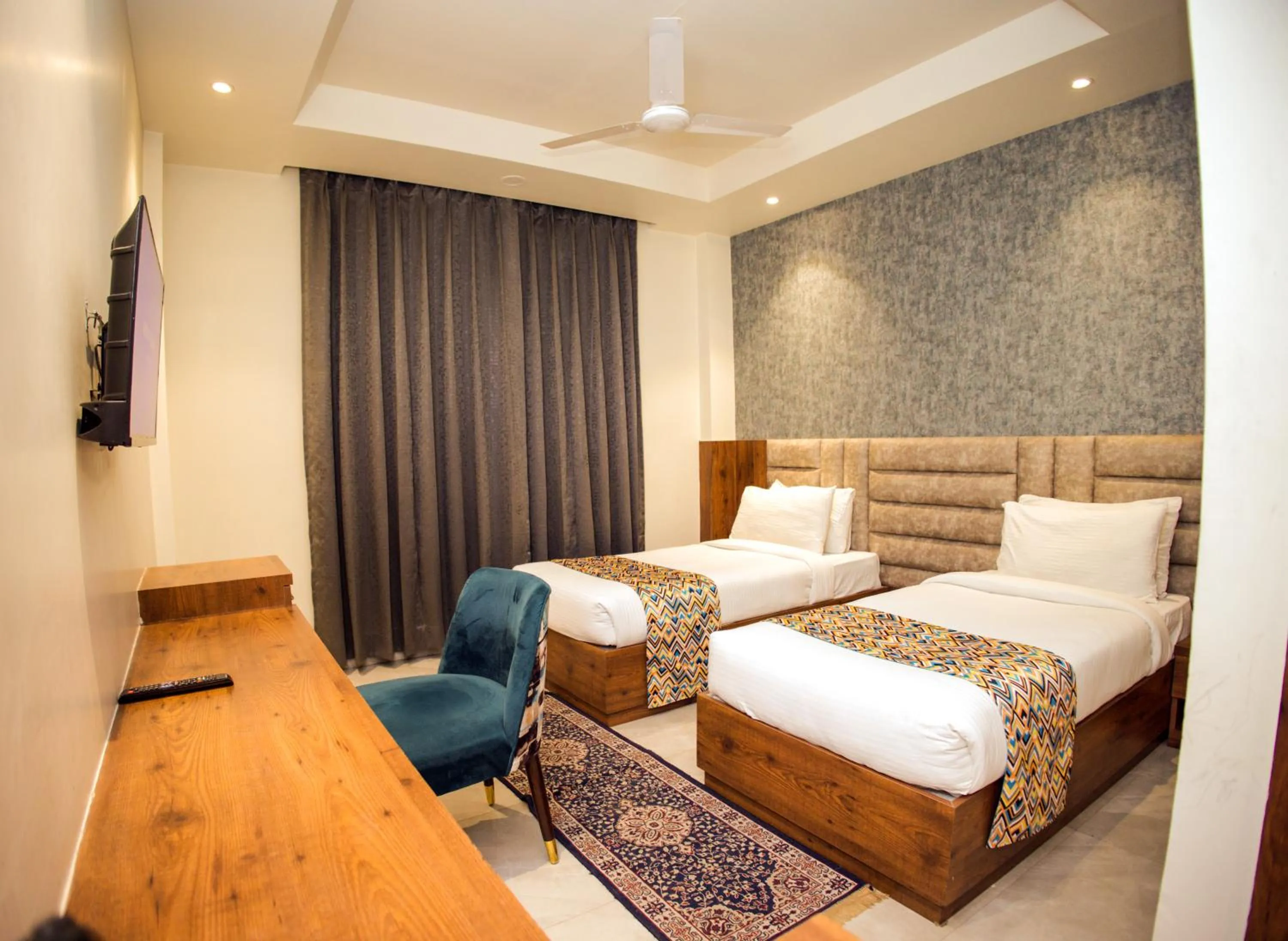 Bed in Hotel Marine House