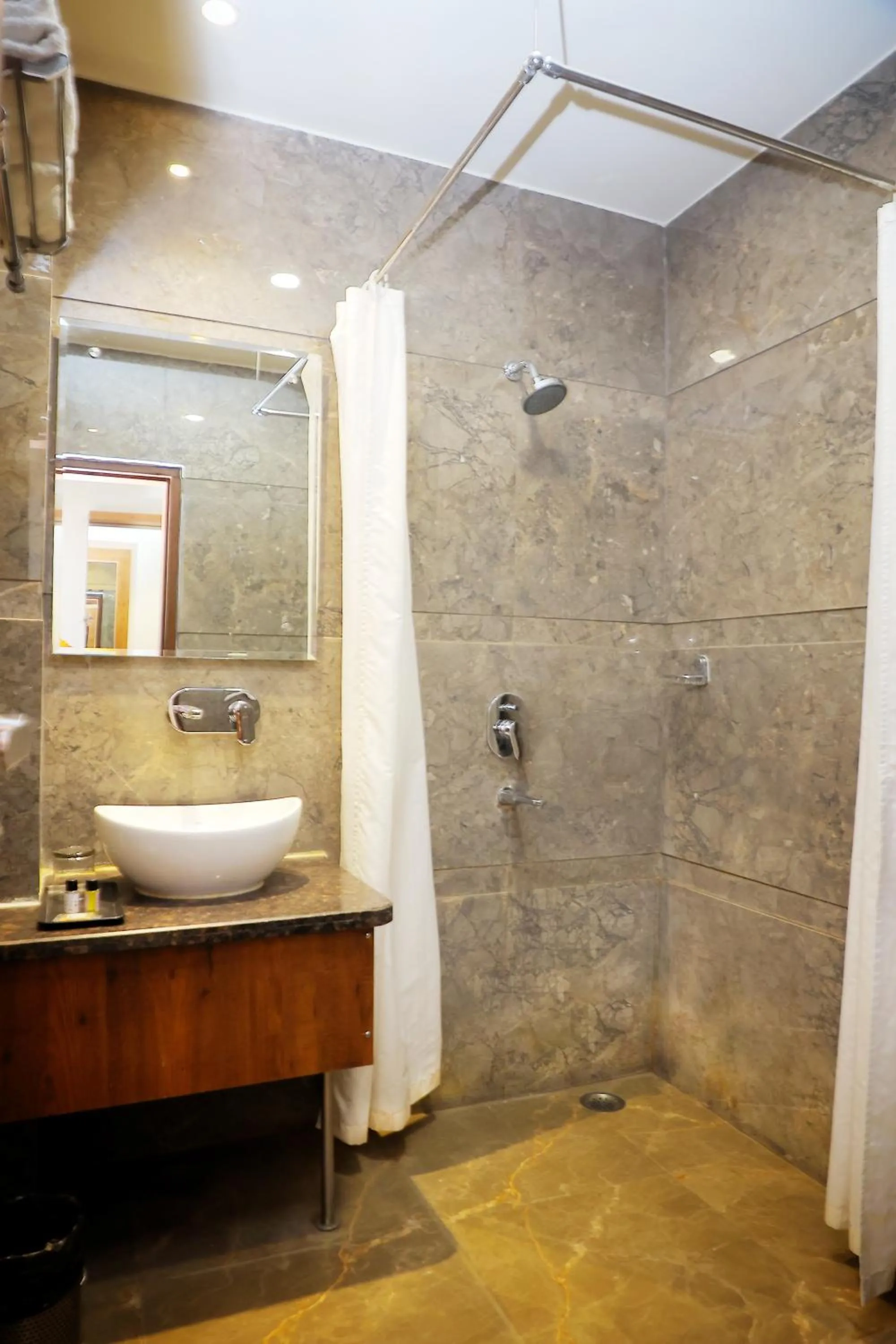 Shower in Hotel Marine House