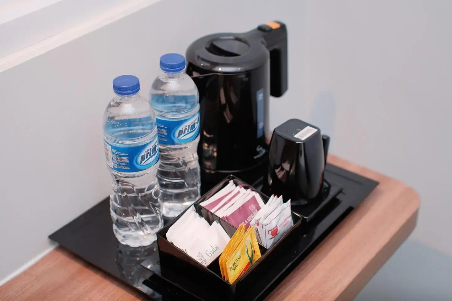 Coffee/tea facilities in Azana Style Hotel Bandara Jakarta