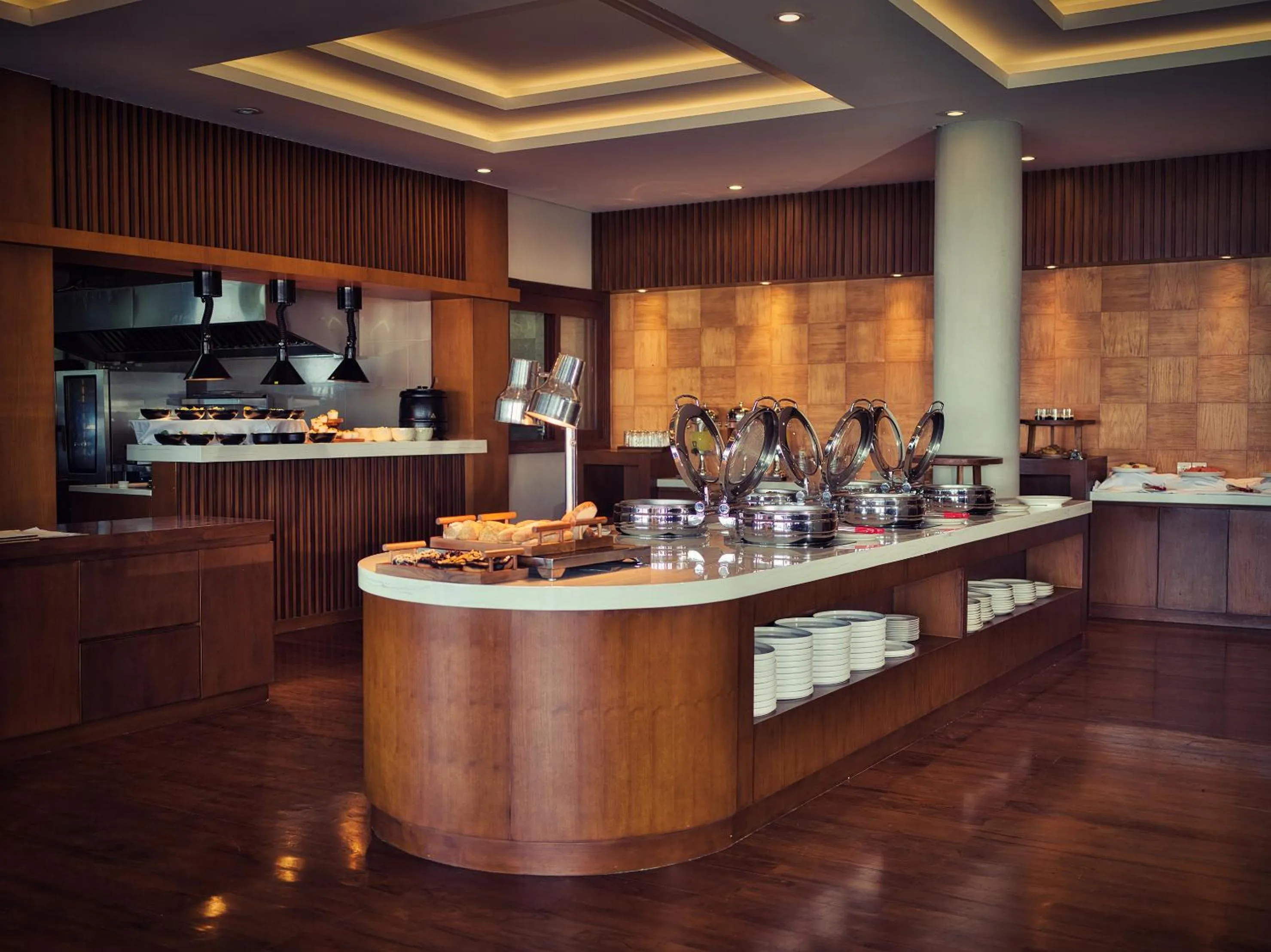 Food and drinks in Elevate Bali