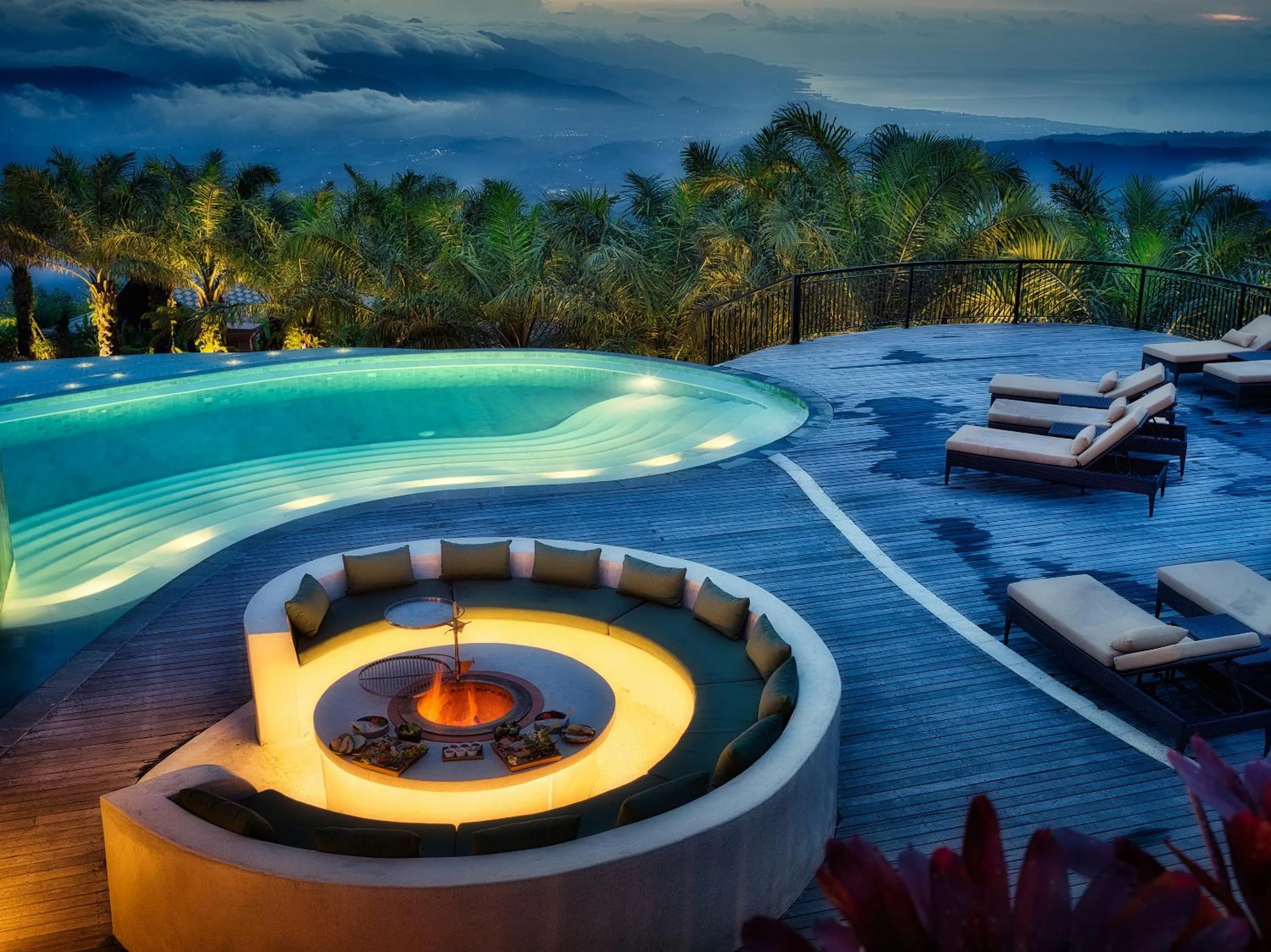 flat iron in Elevate Bali