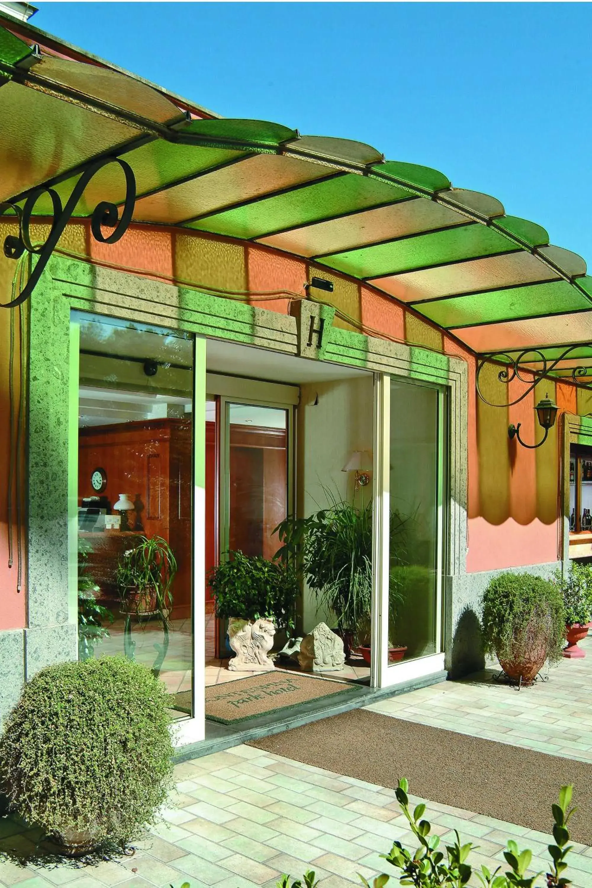 Facade/entrance in Montespina Park Hotel Facade/entrance in Montespina Park Hotel