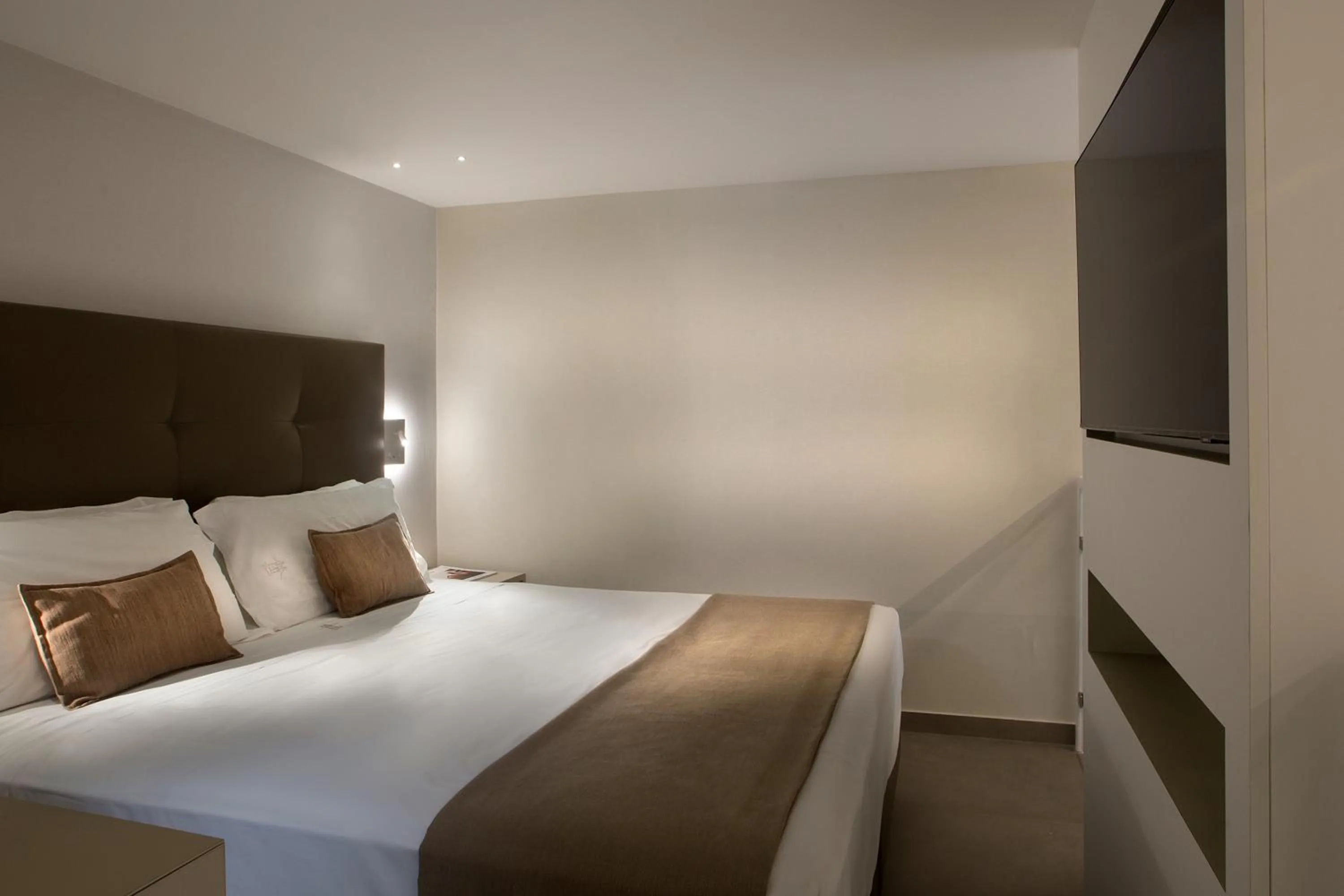 Bedroom, Bed in Montespina Park Hotel