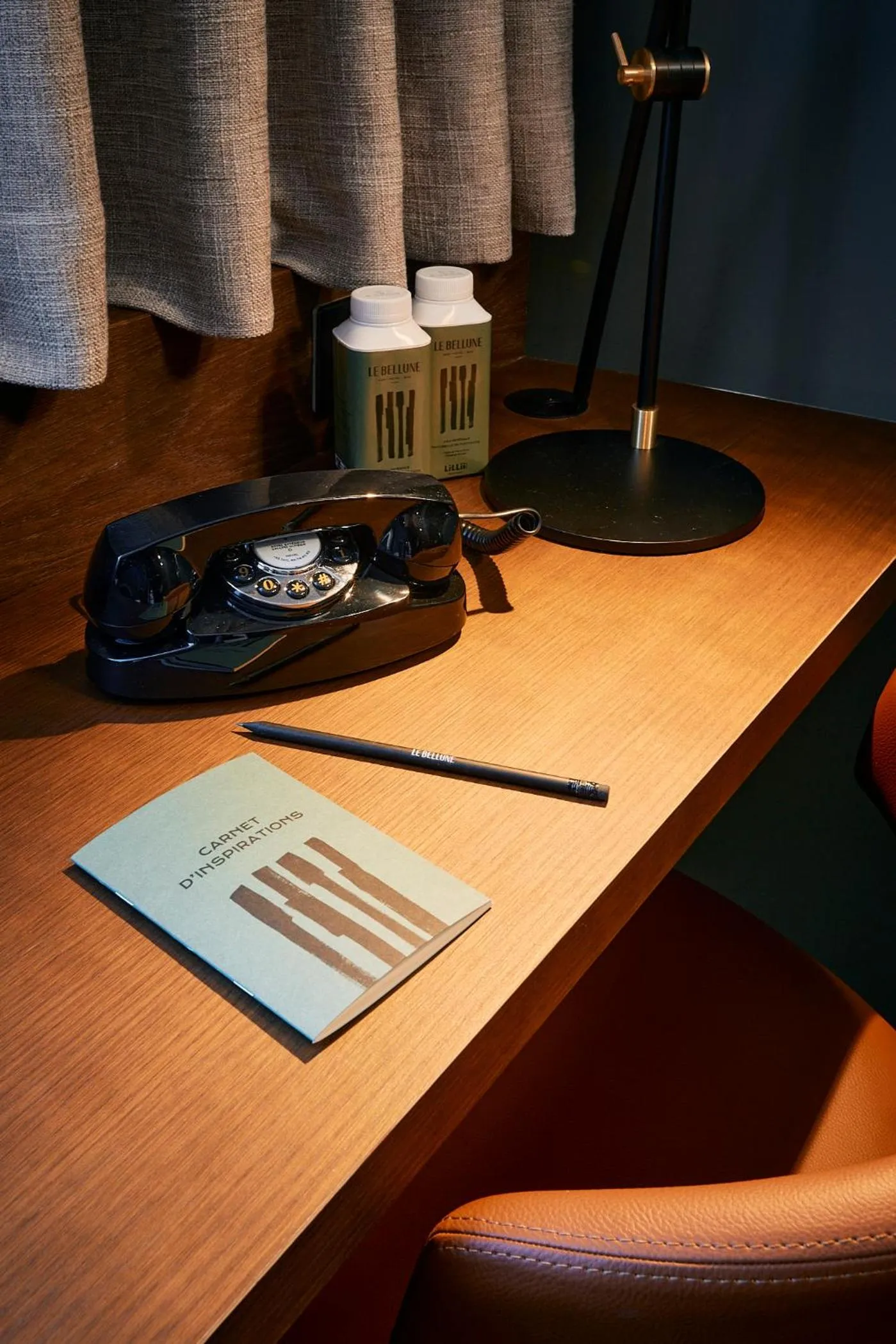 Area and facilities in Le Bellune Paris