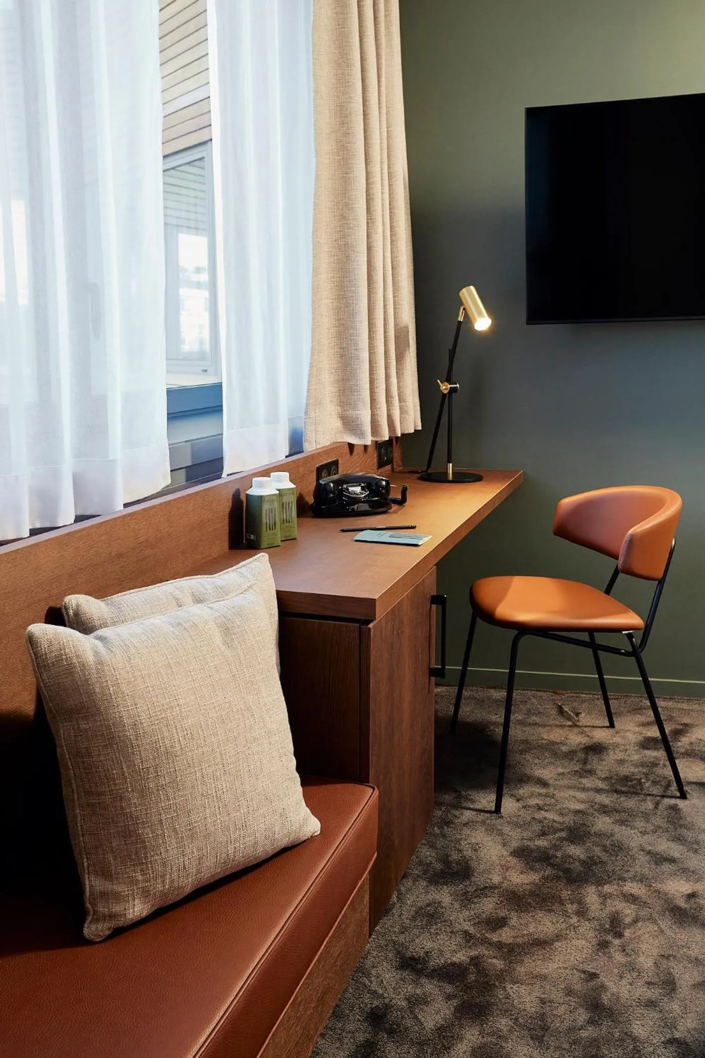 Seating area in Le Bellune Paris